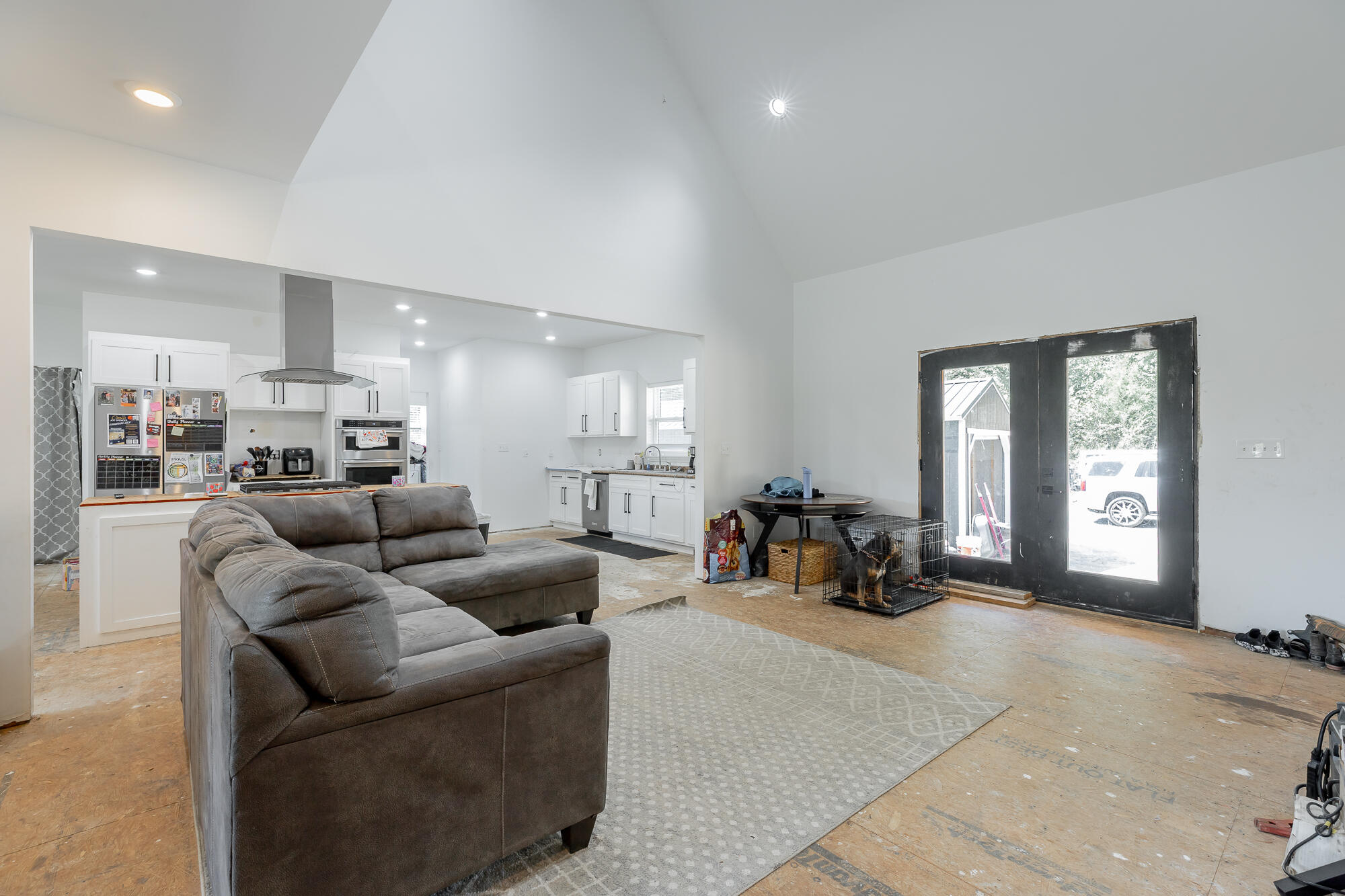 695 Van Davis Road NW