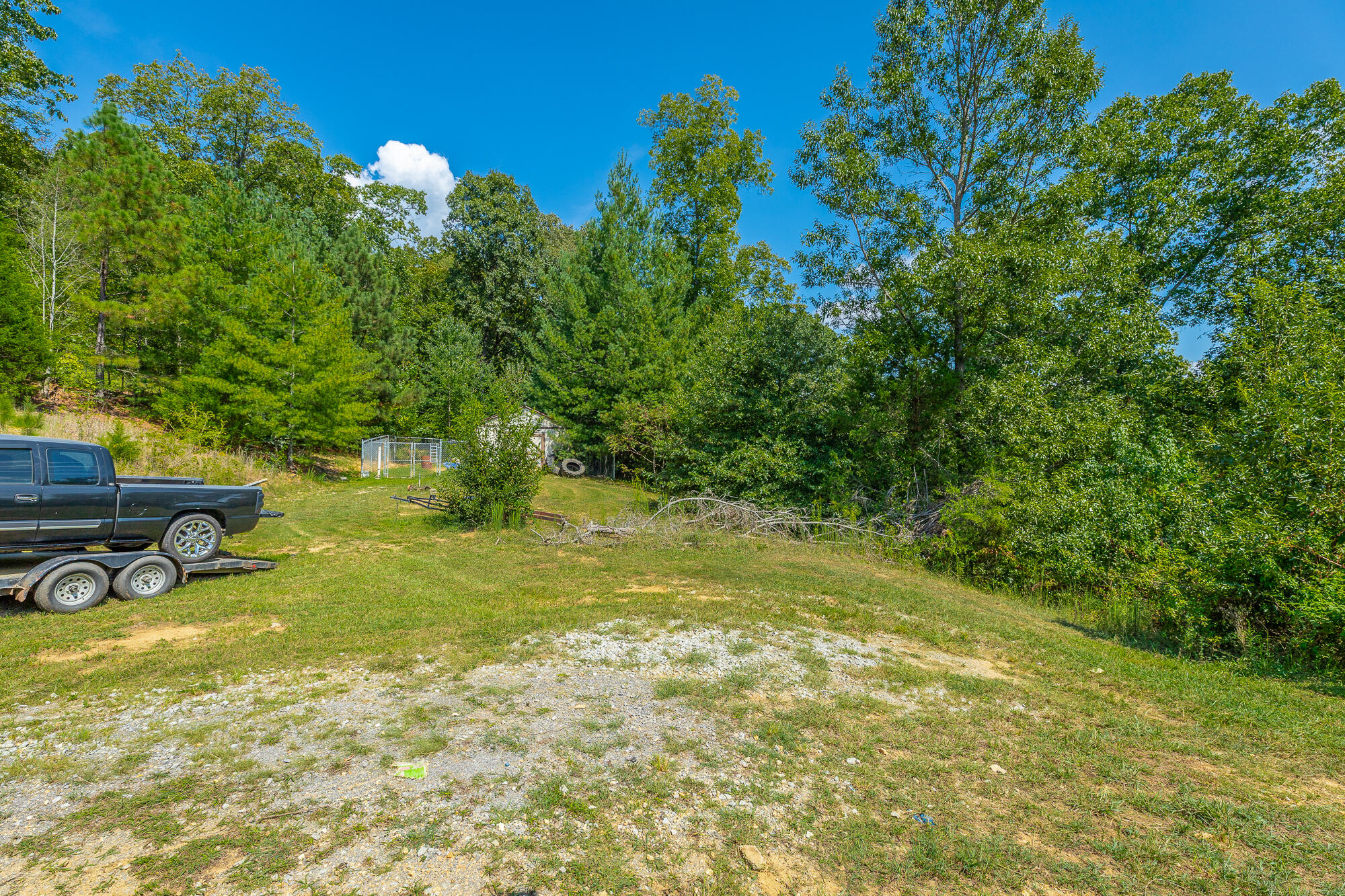 695 Van Davis Road NW