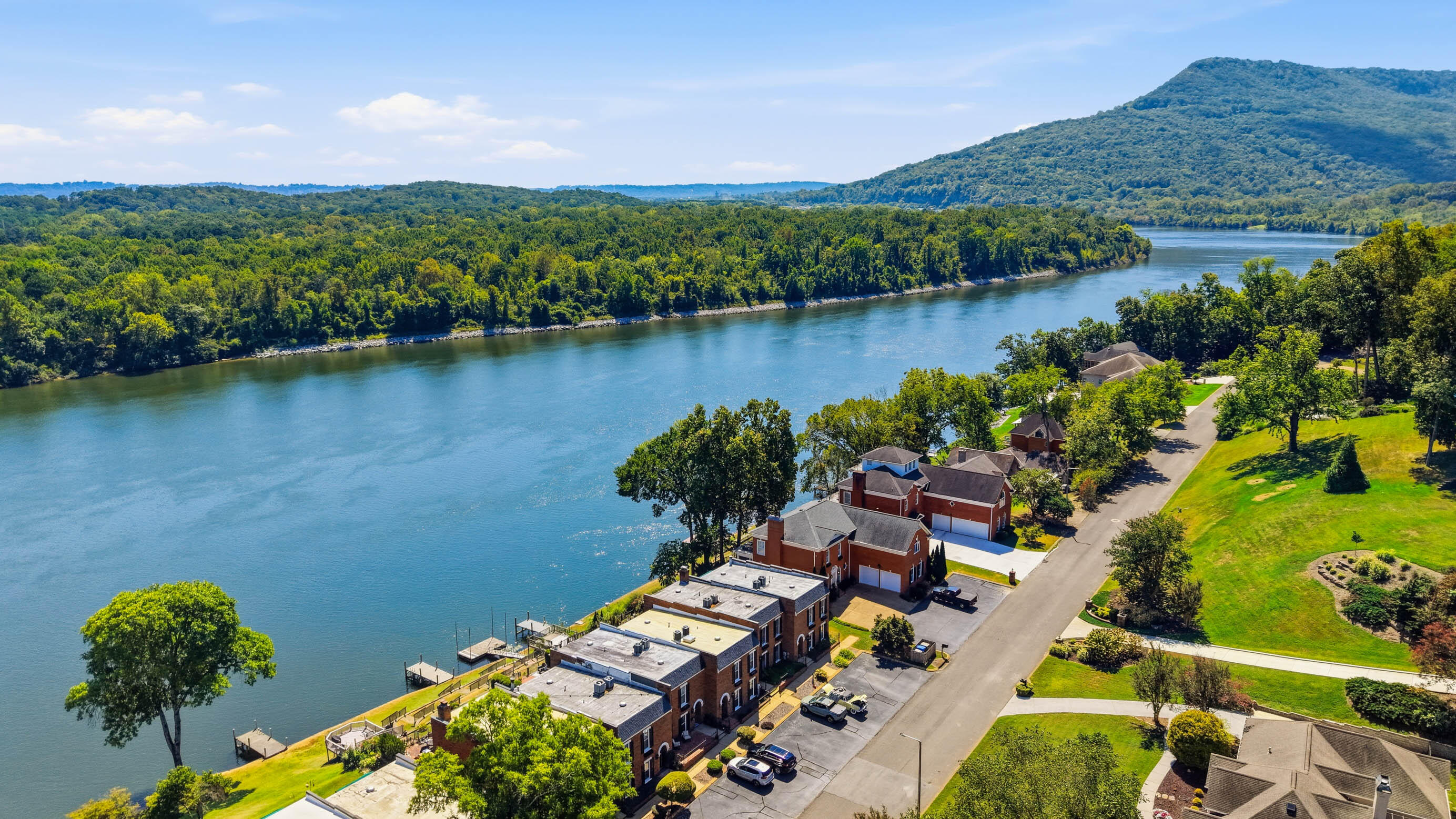 3162 Waterfront Drive