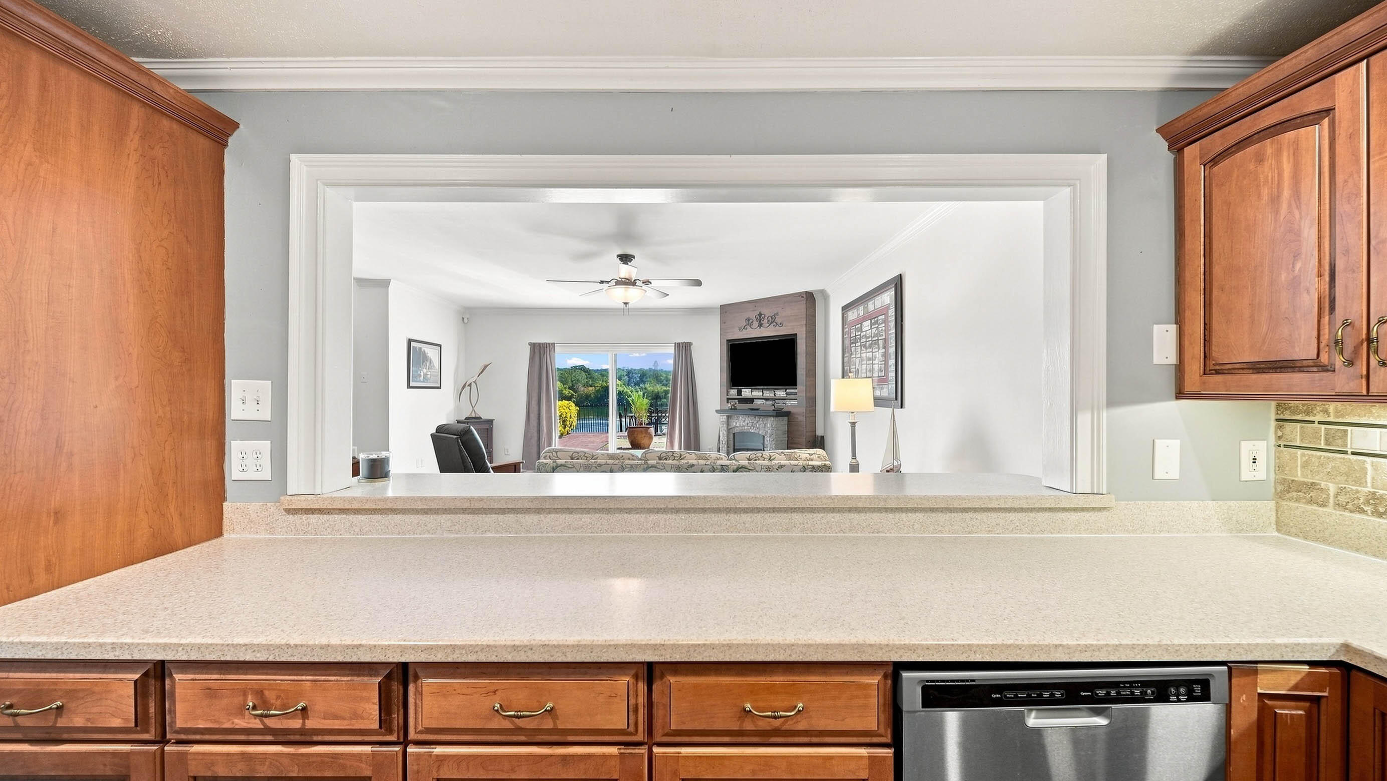 3162 Waterfront Drive