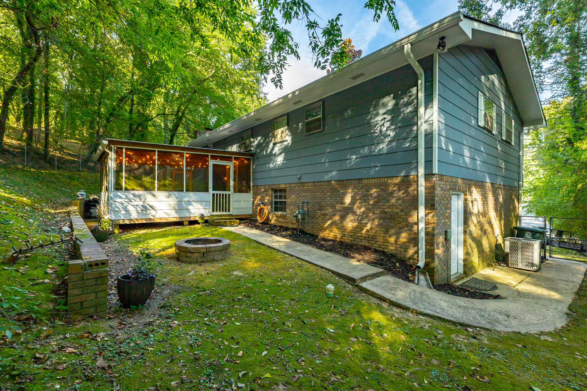 108 Gilmore Lane