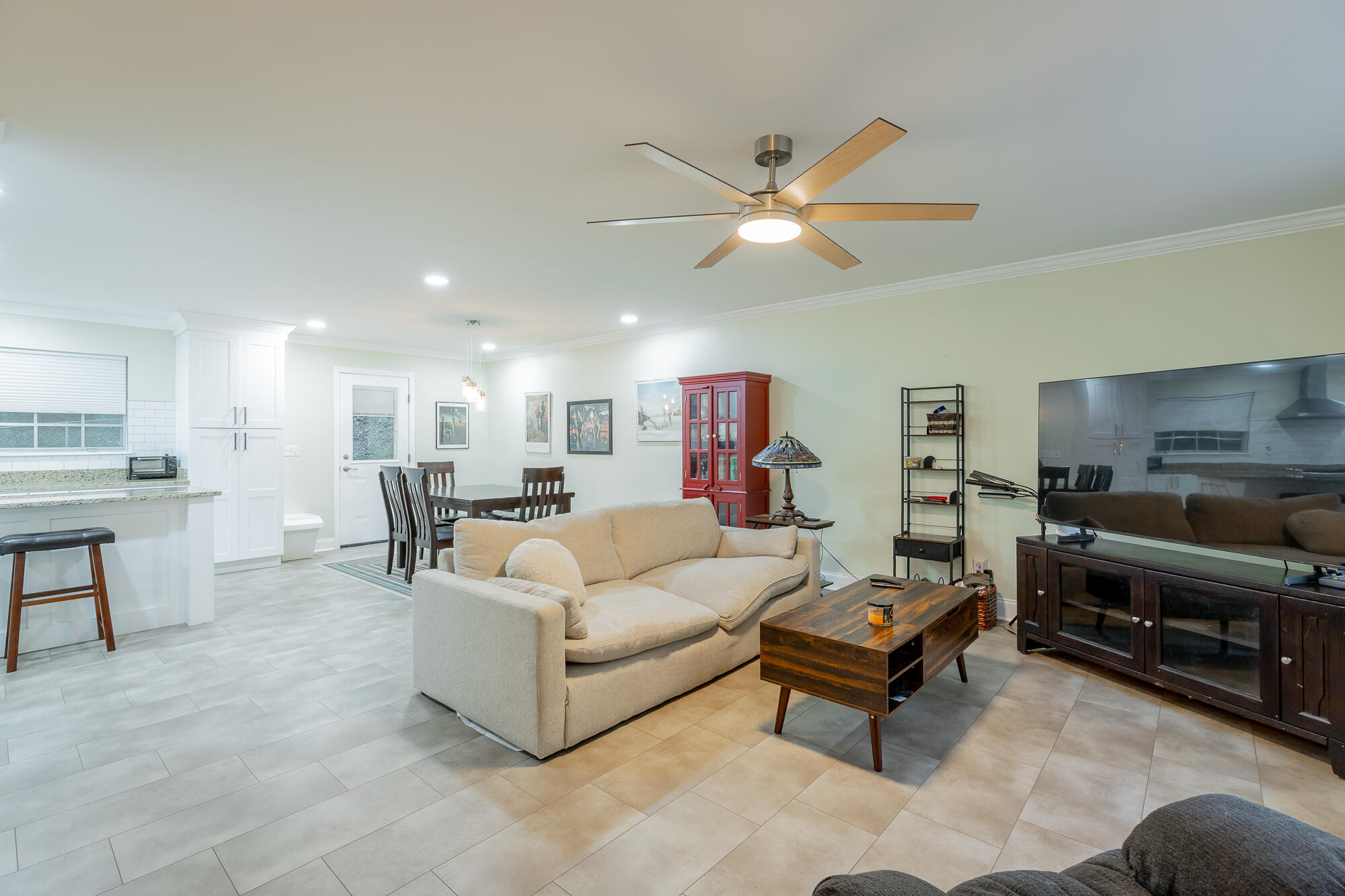 108 Gilmore Lane