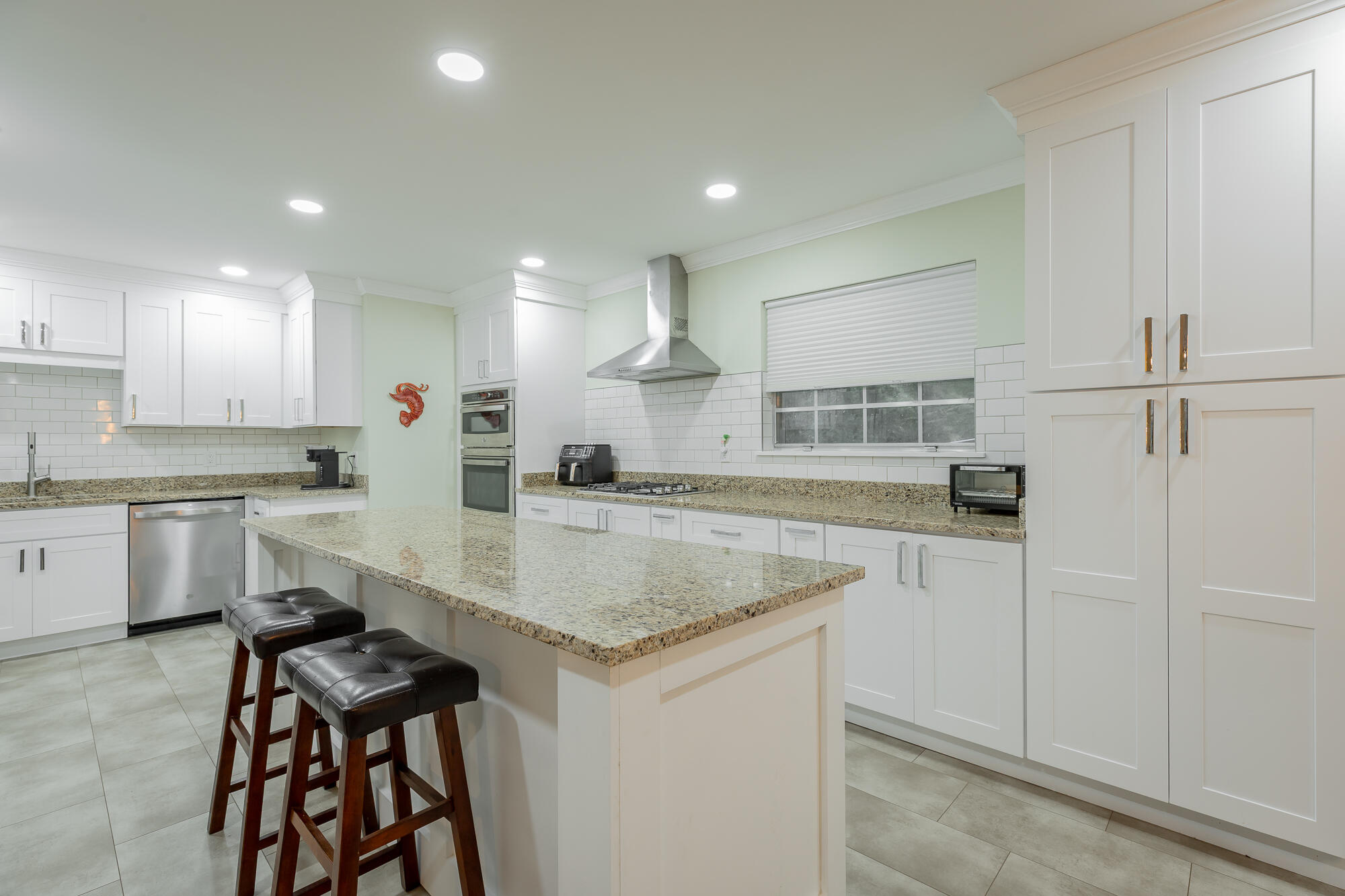 108 Gilmore Lane