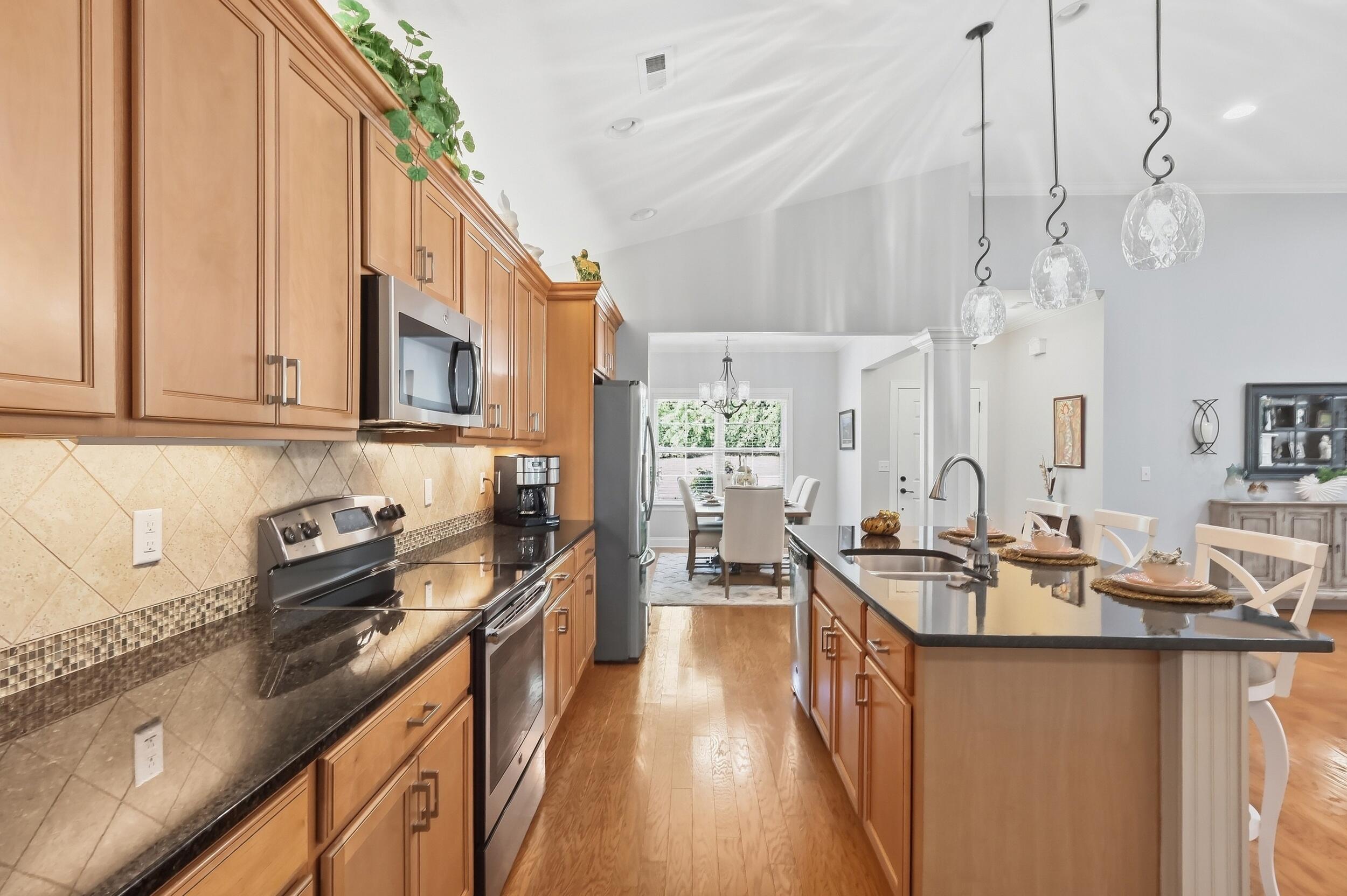 1662 Sedgefield Drive, 7c