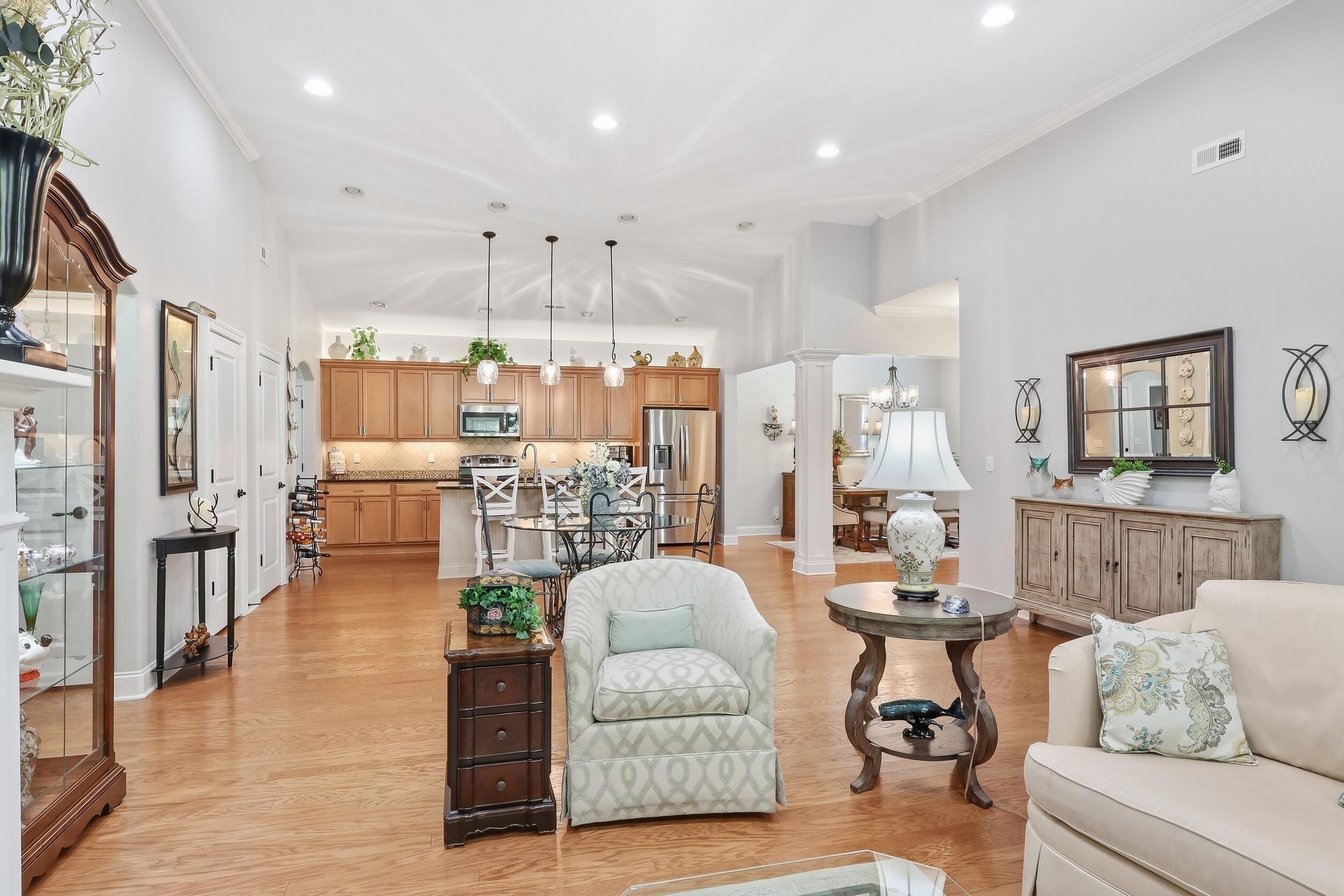 1662 Sedgefield Drive, 7c