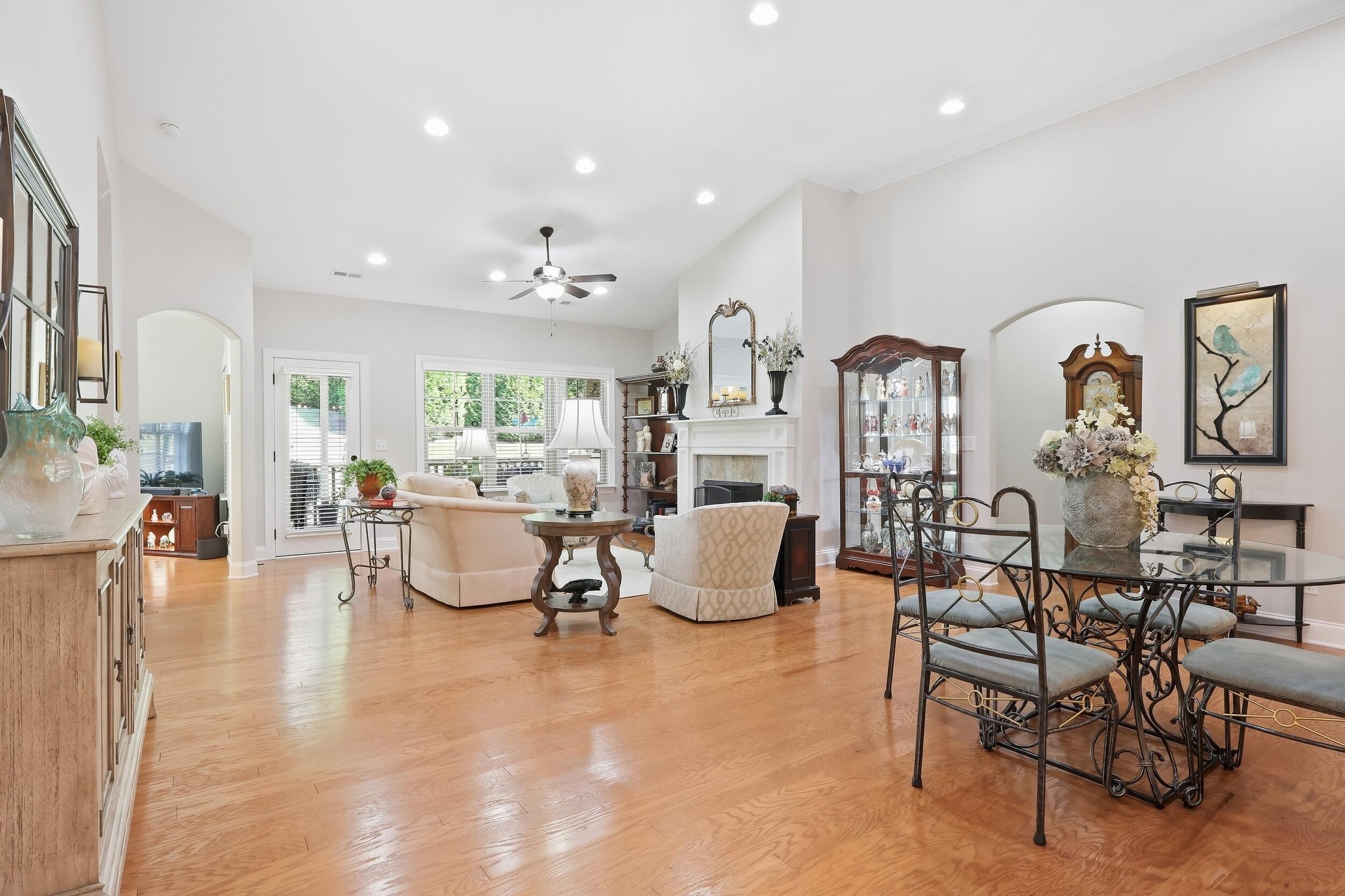 1662 Sedgefield Drive, 7c