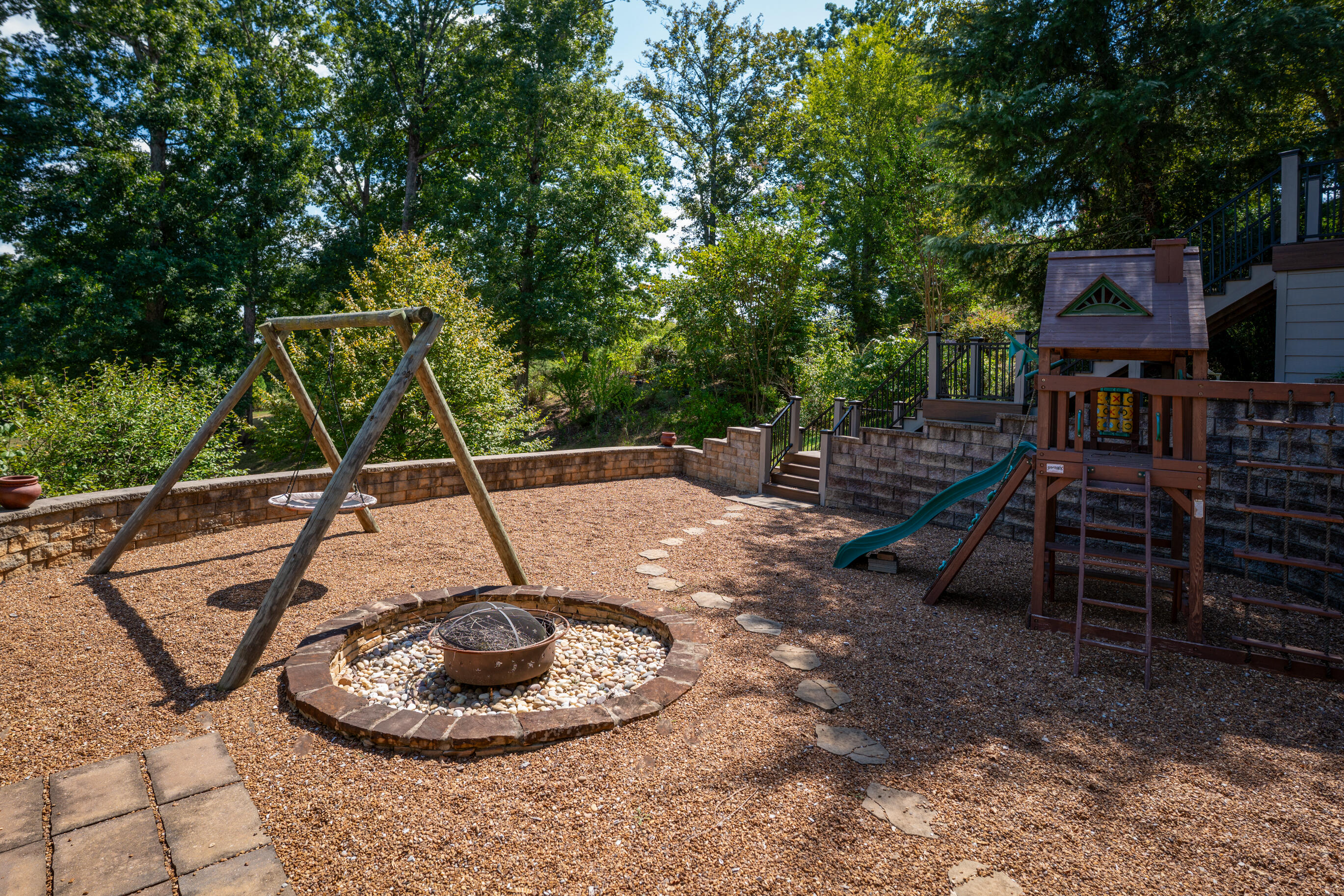 5932 Rainbow Springs Drive
