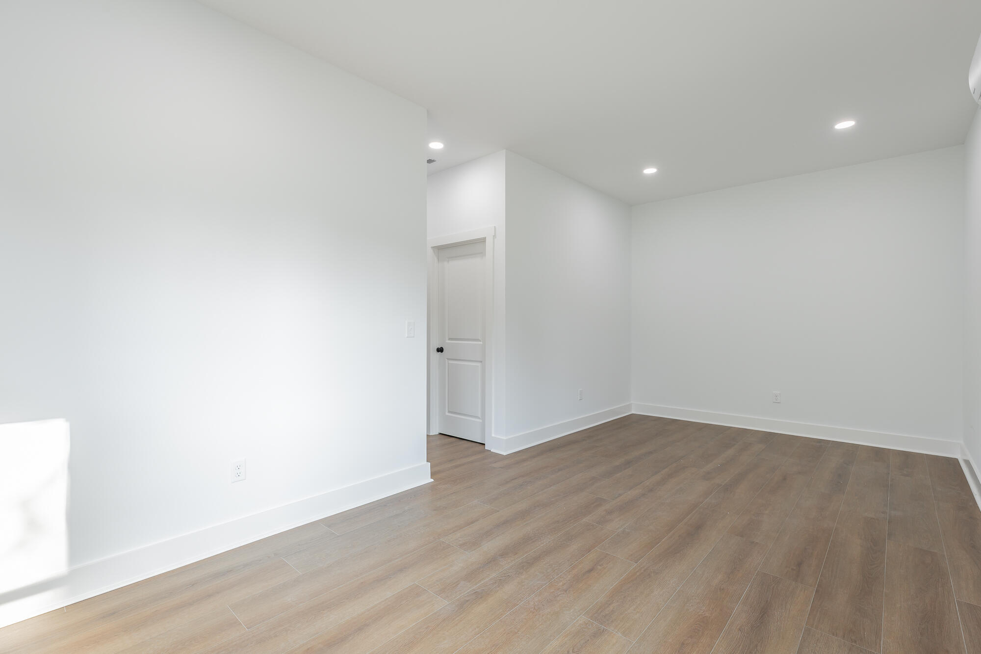 1710 Short Leaf Lane