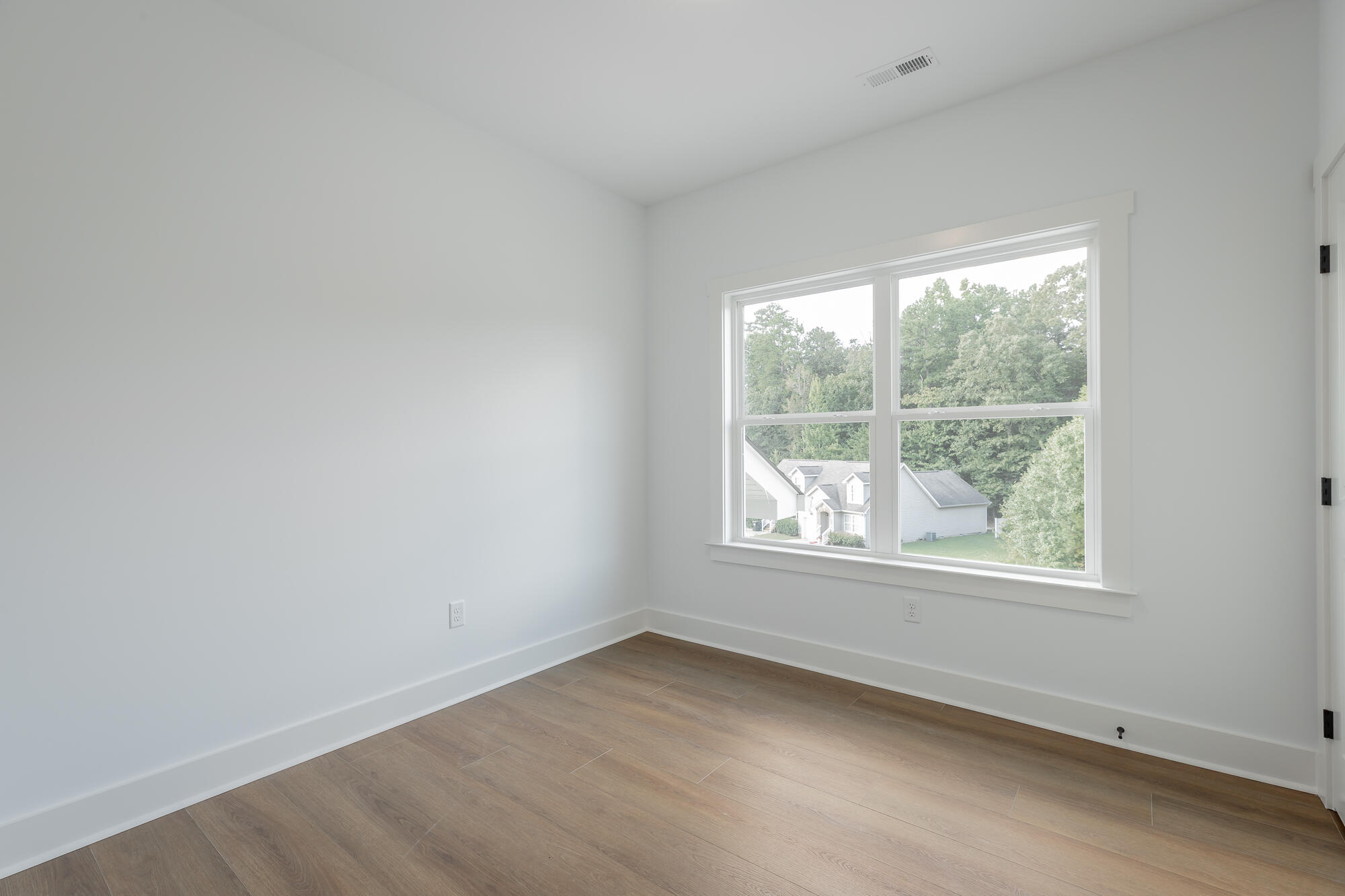 1710 Short Leaf Lane