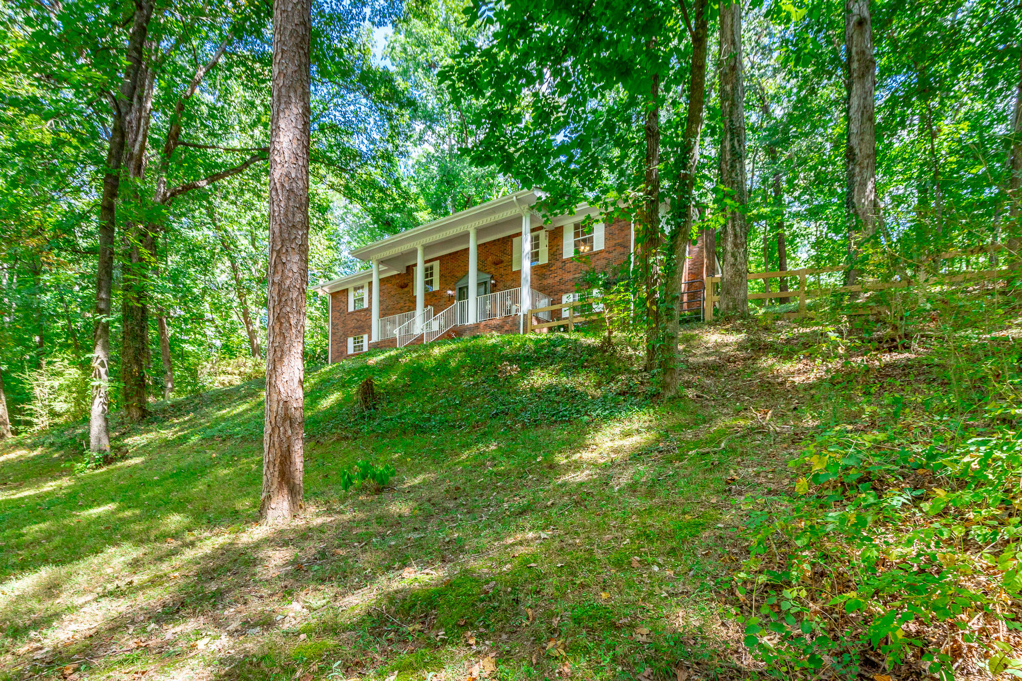 430 Bluebird Circle