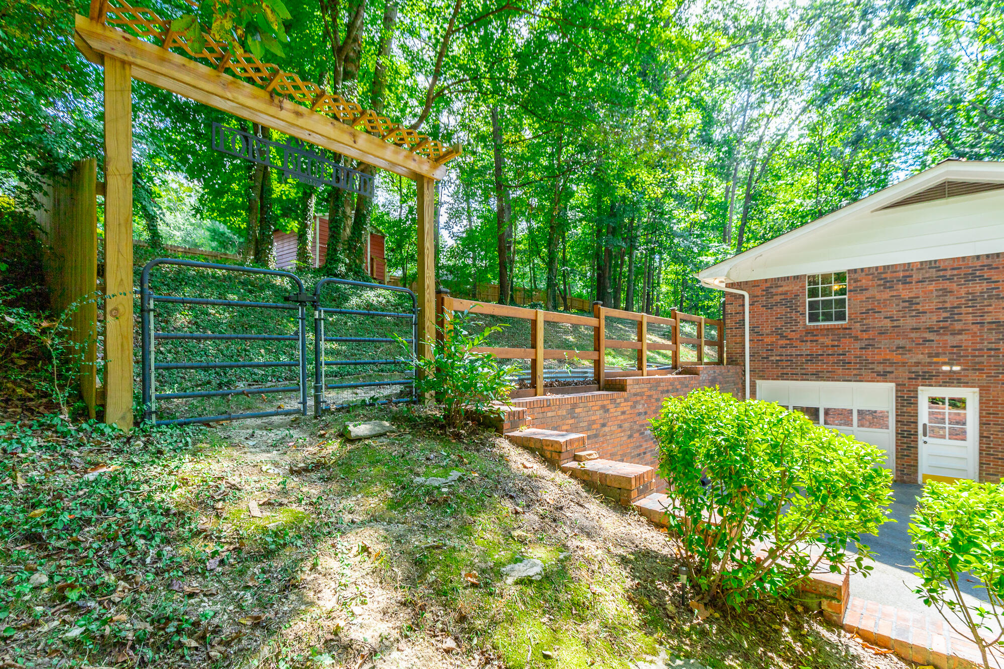 430 Bluebird Circle