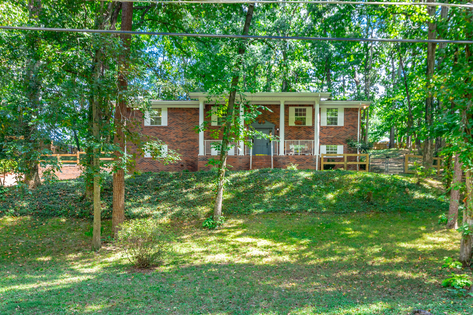 430 Bluebird Circle