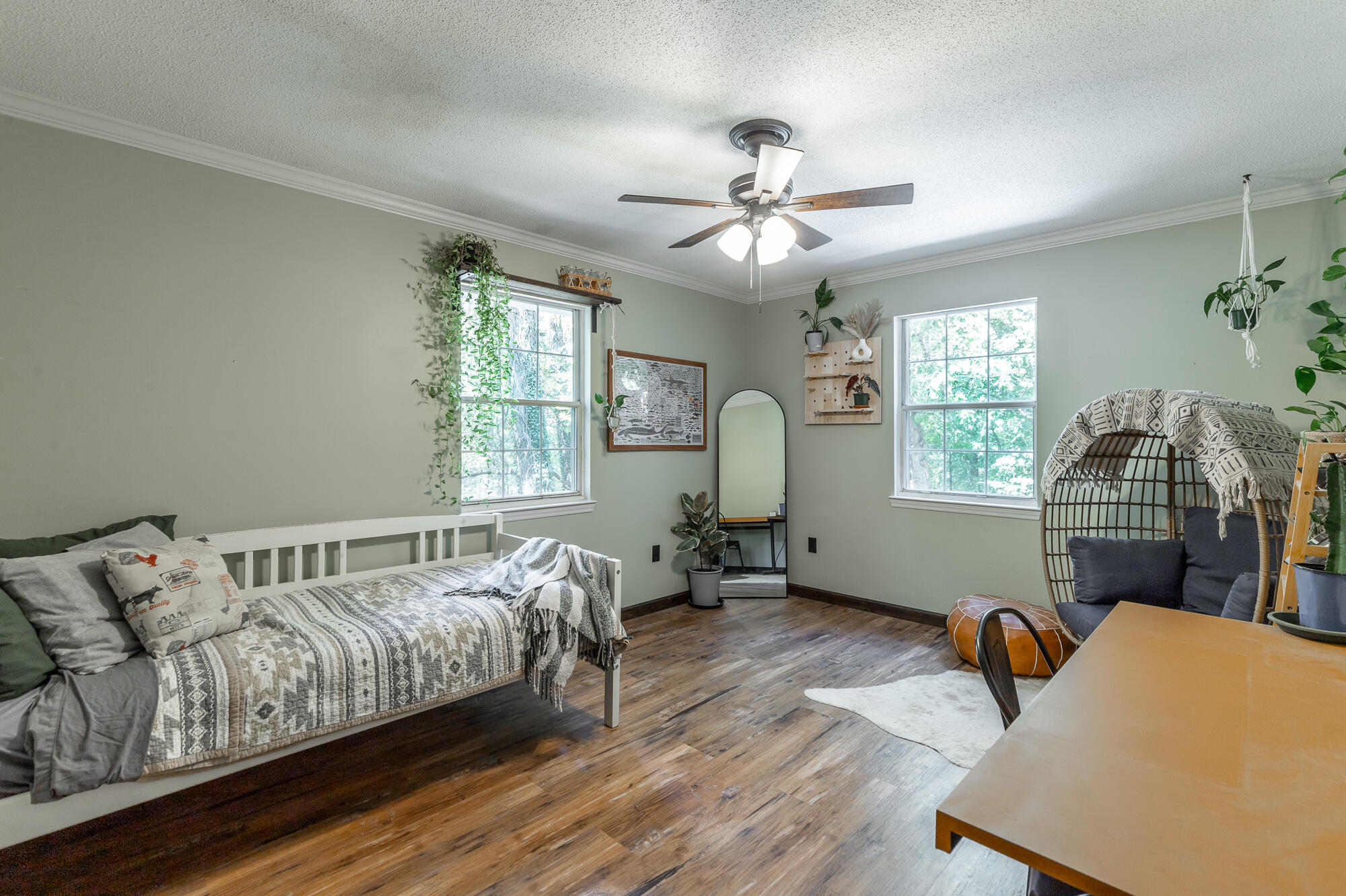 430 Bluebird Circle