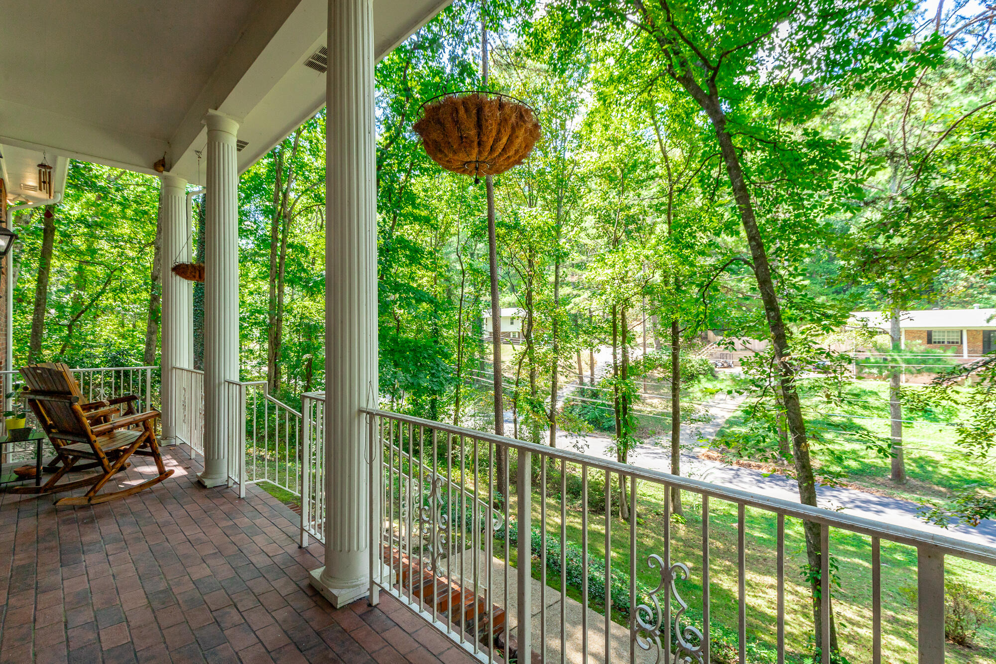 430 Bluebird Circle