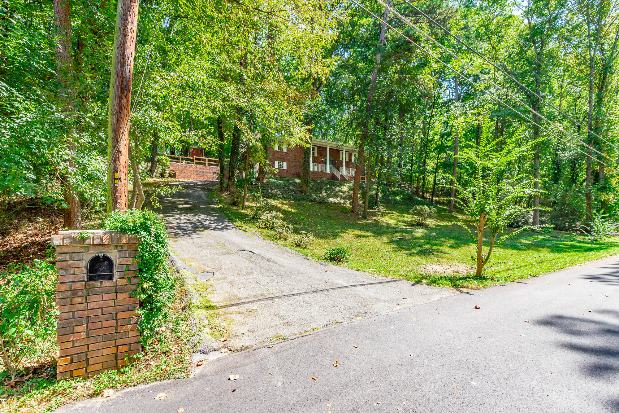 430 Bluebird Circle