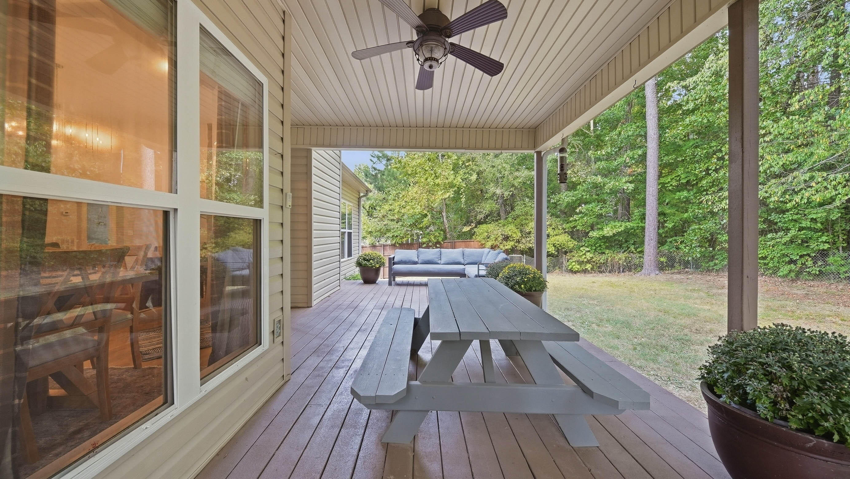 8452 Lady Slipper Road
