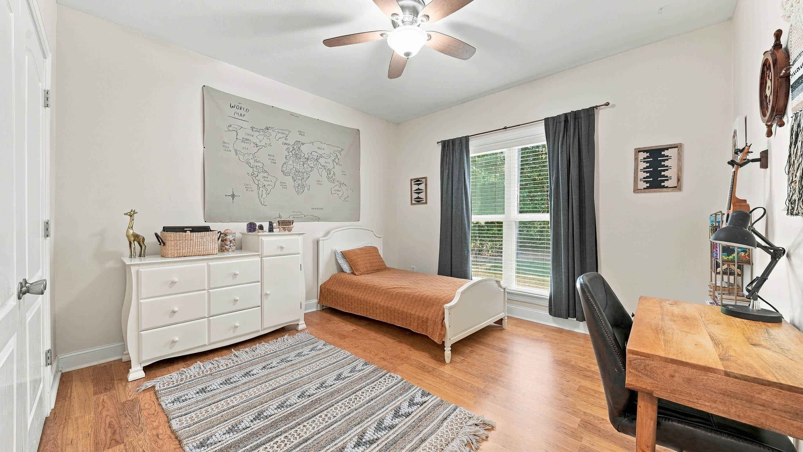 8452 Lady Slipper Road