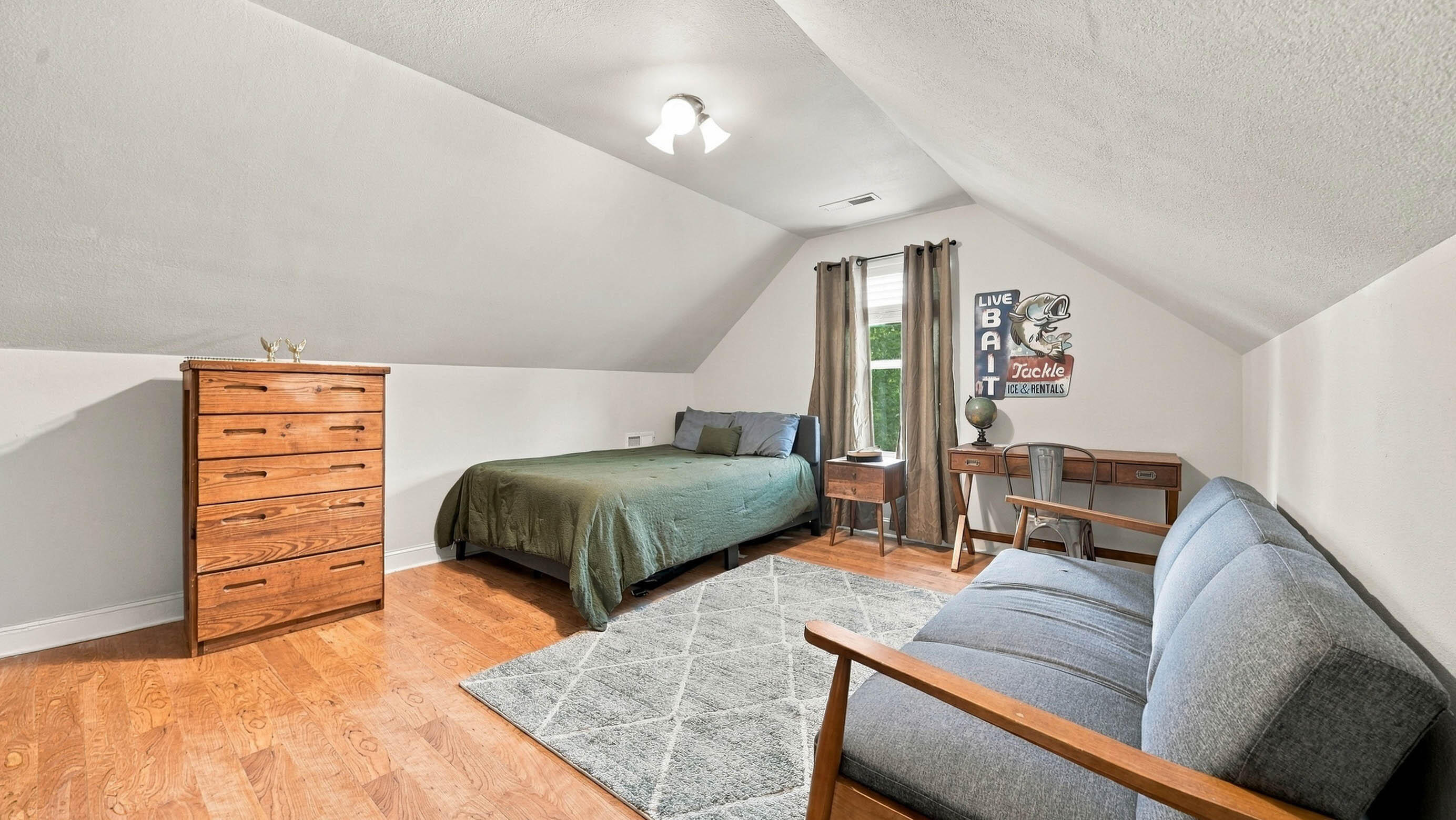 8452 Lady Slipper Road
