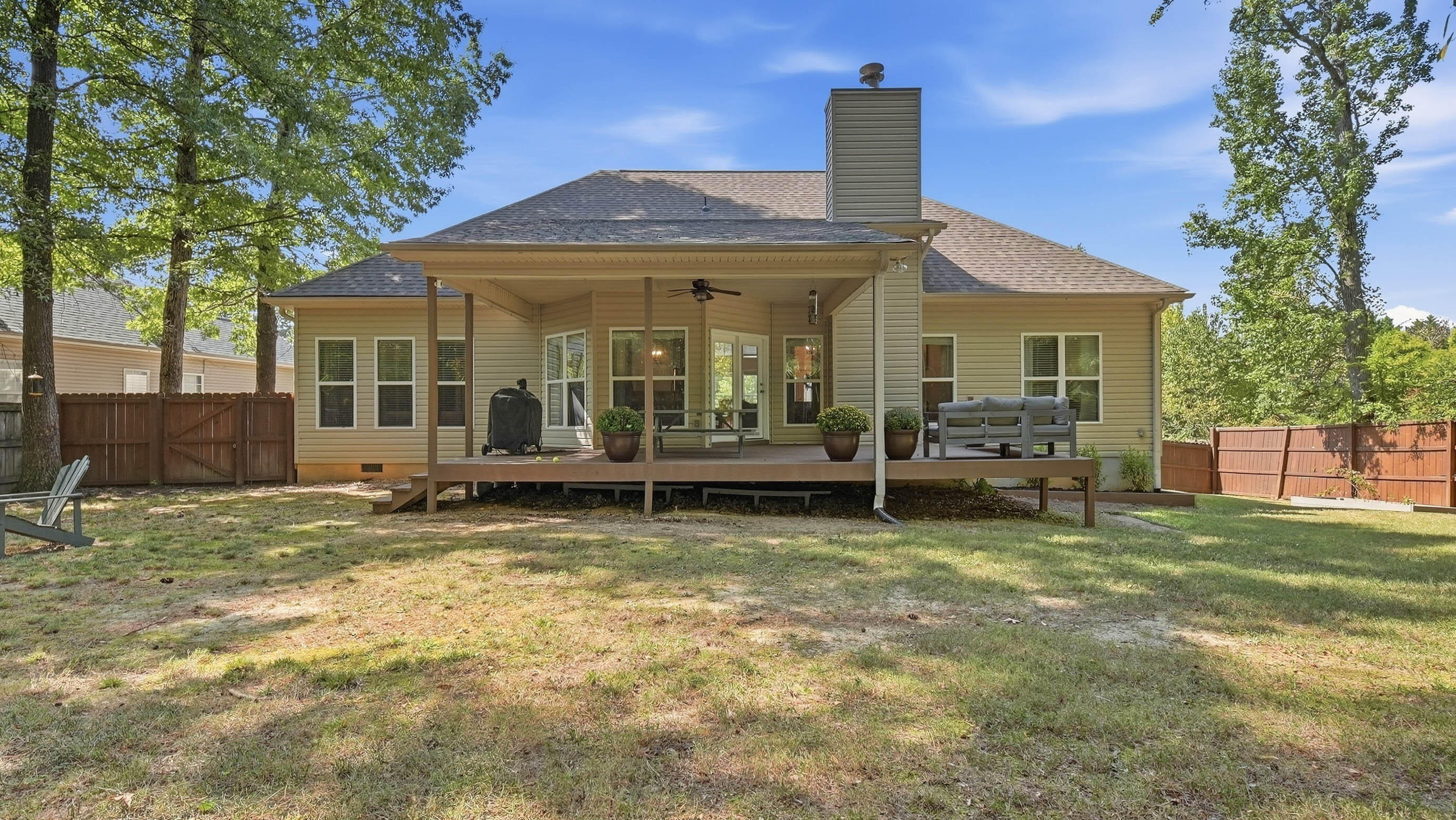8452 Lady Slipper Road