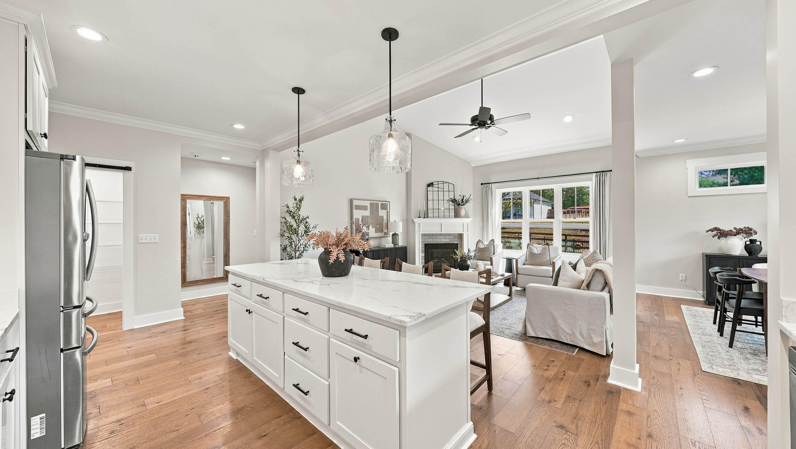 4144 Zephyr Lane, 48