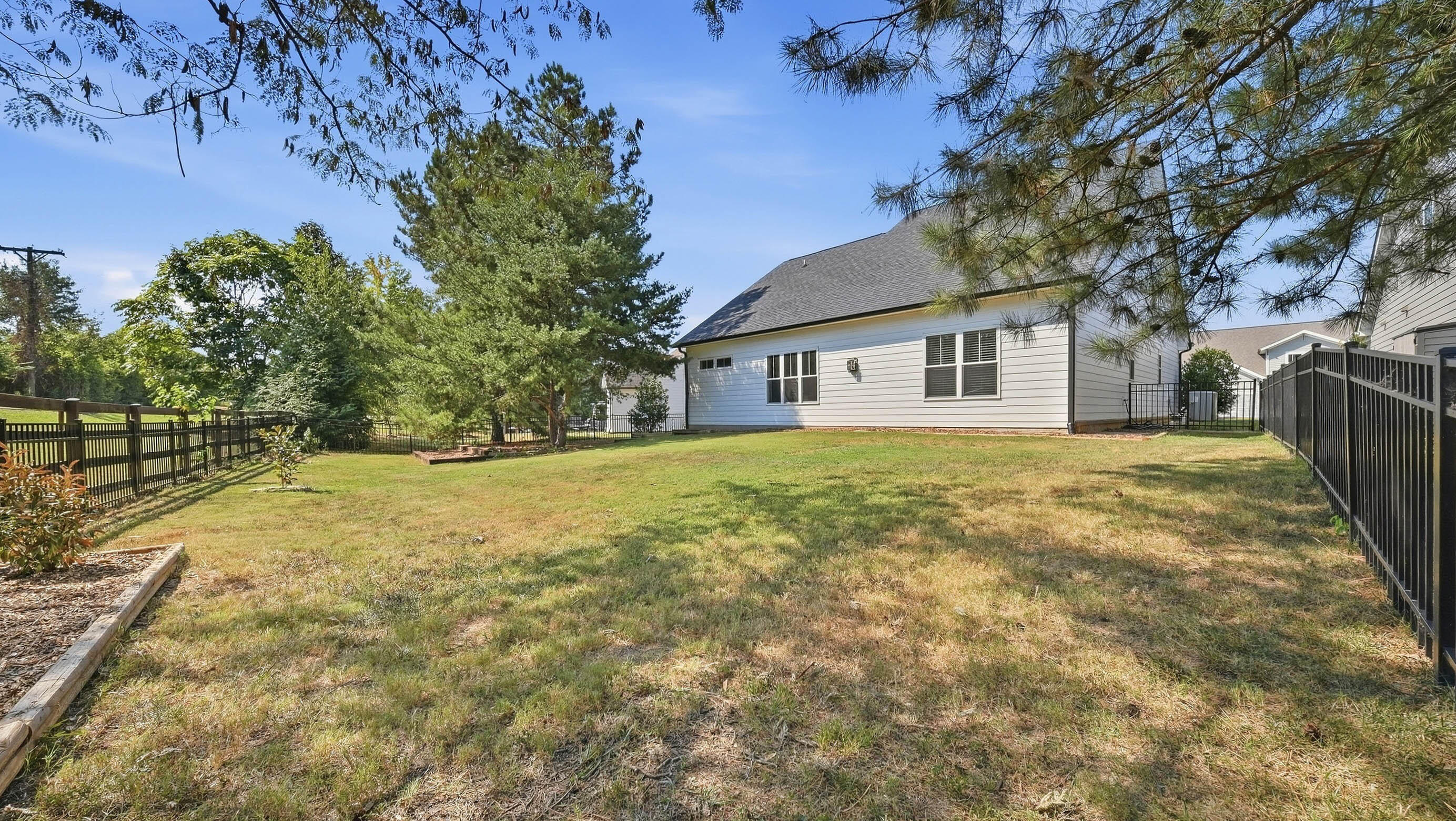 4144 Zephyr Lane, 48