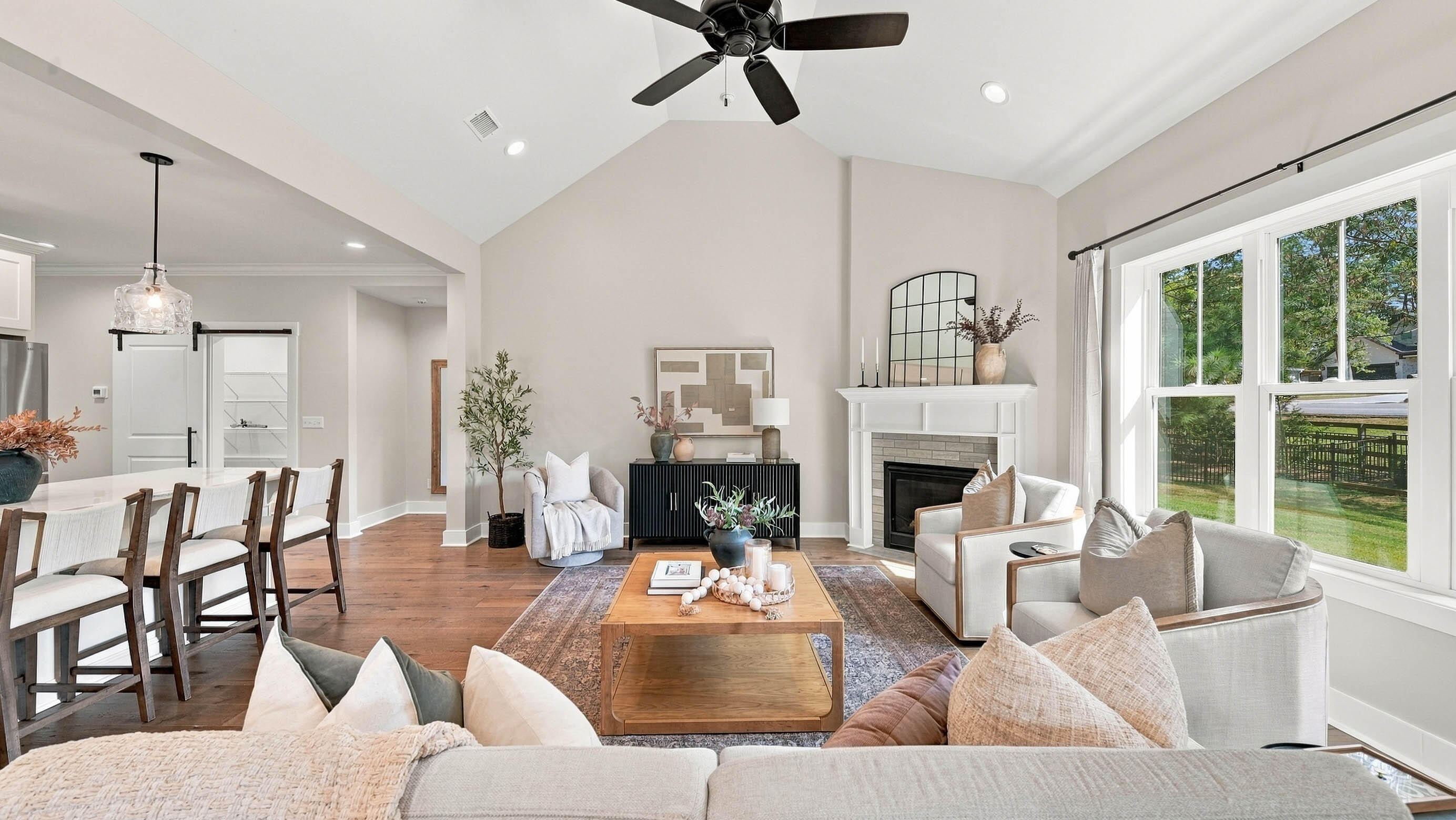 4144 Zephyr Lane, 48
