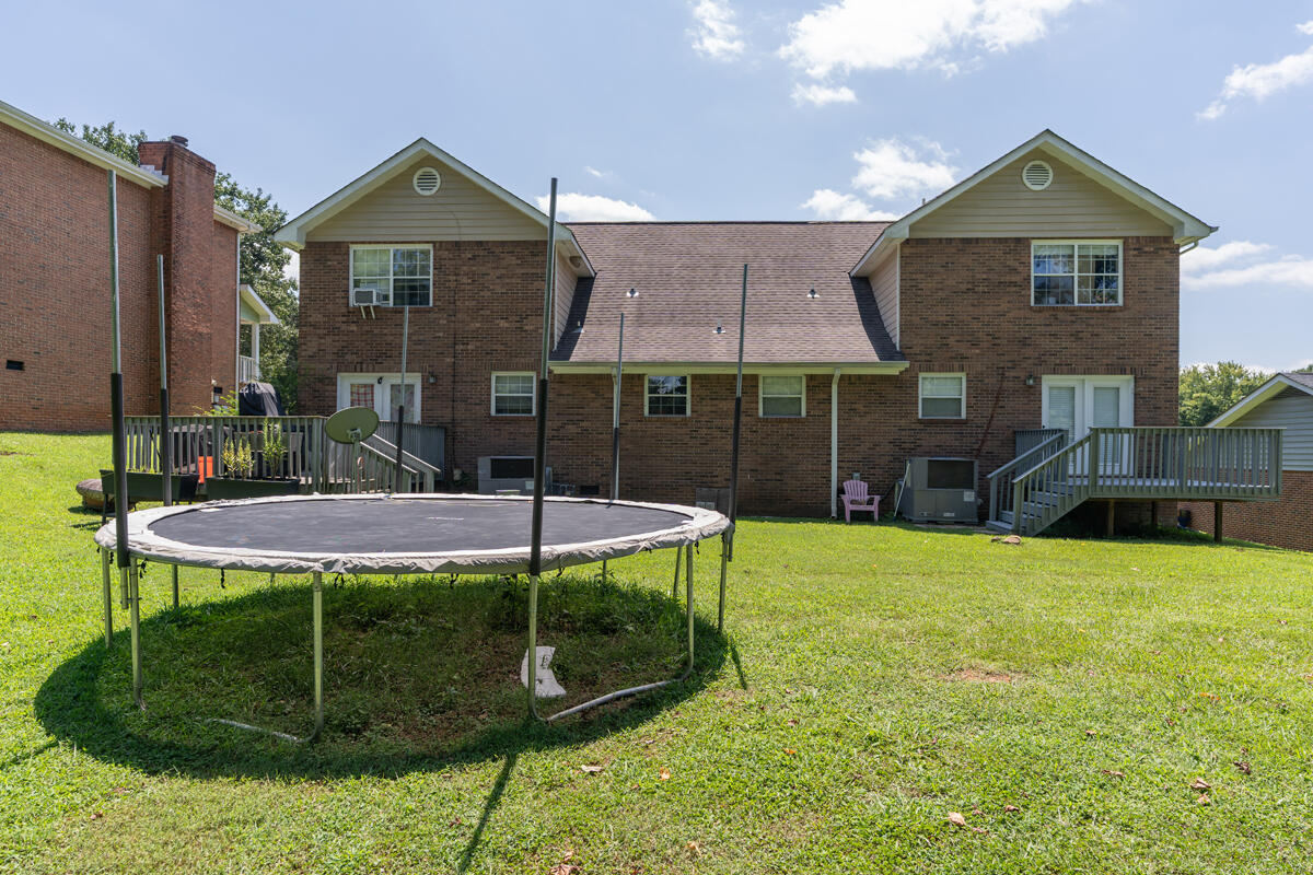 123 Yother Lane