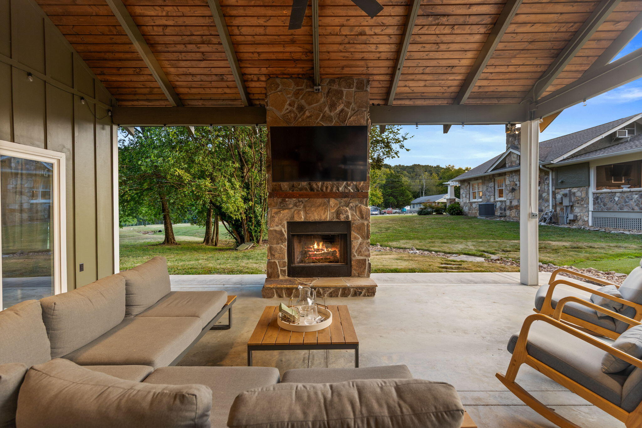 3709 Kellys Ferry Road