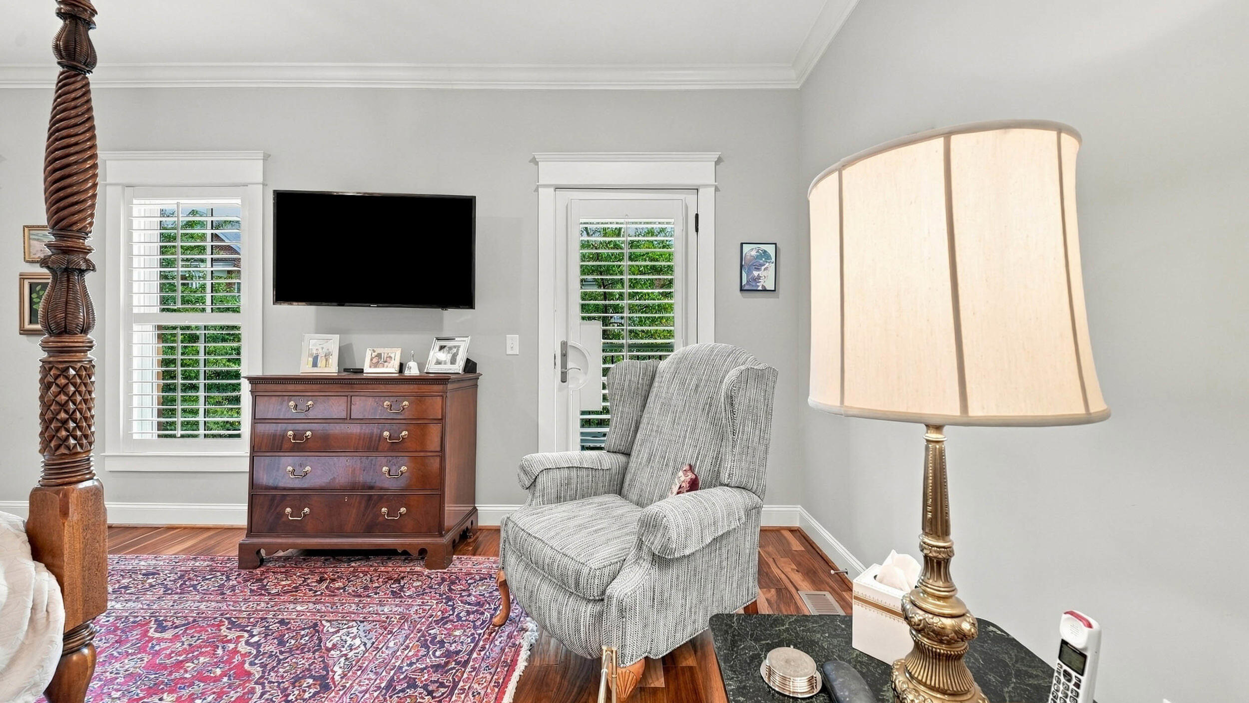 117 E 03rd Street