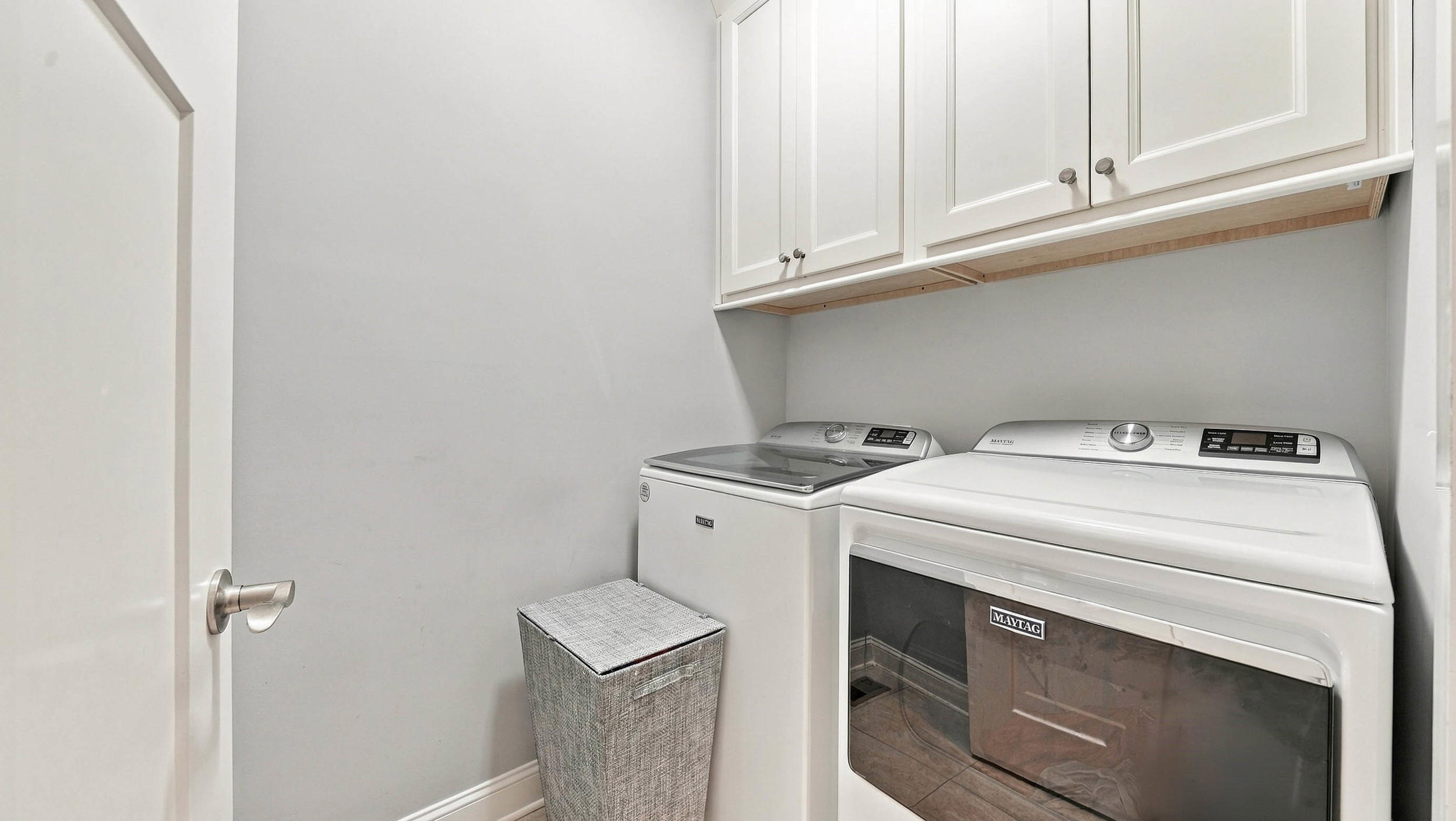 117 E 03rd Street