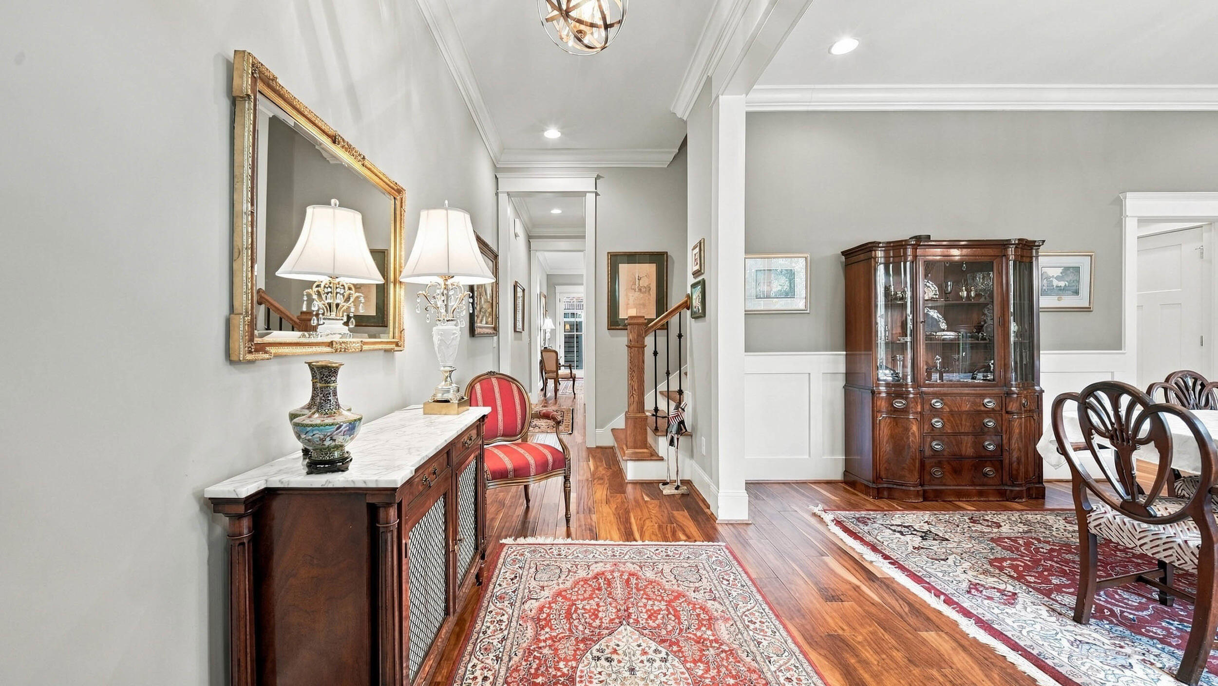 117 E 03rd Street