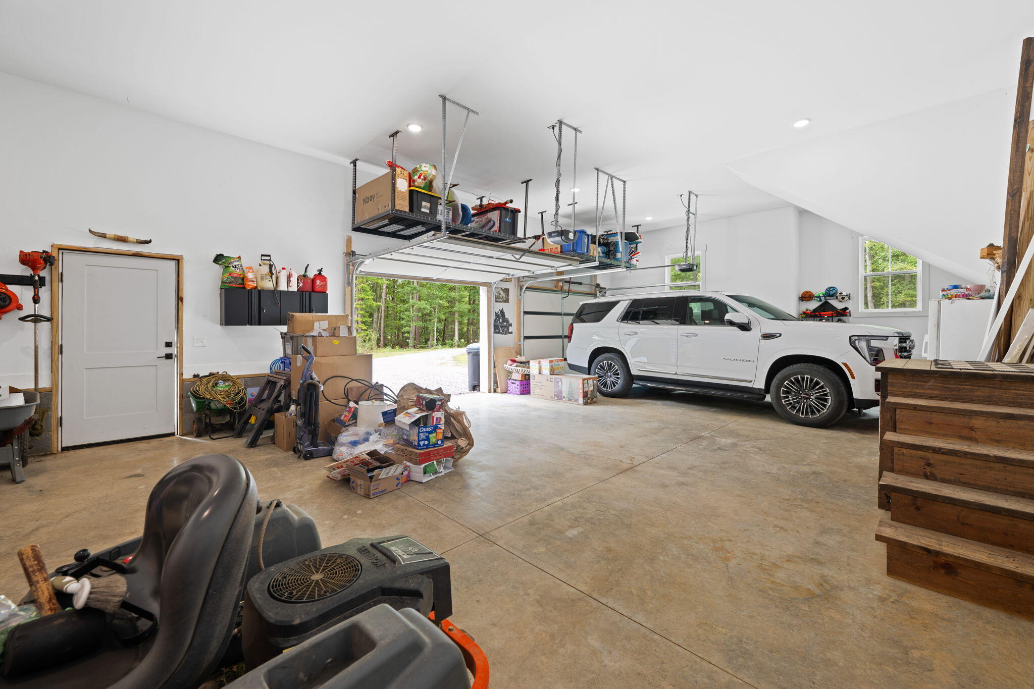 3512 Scenic Highway