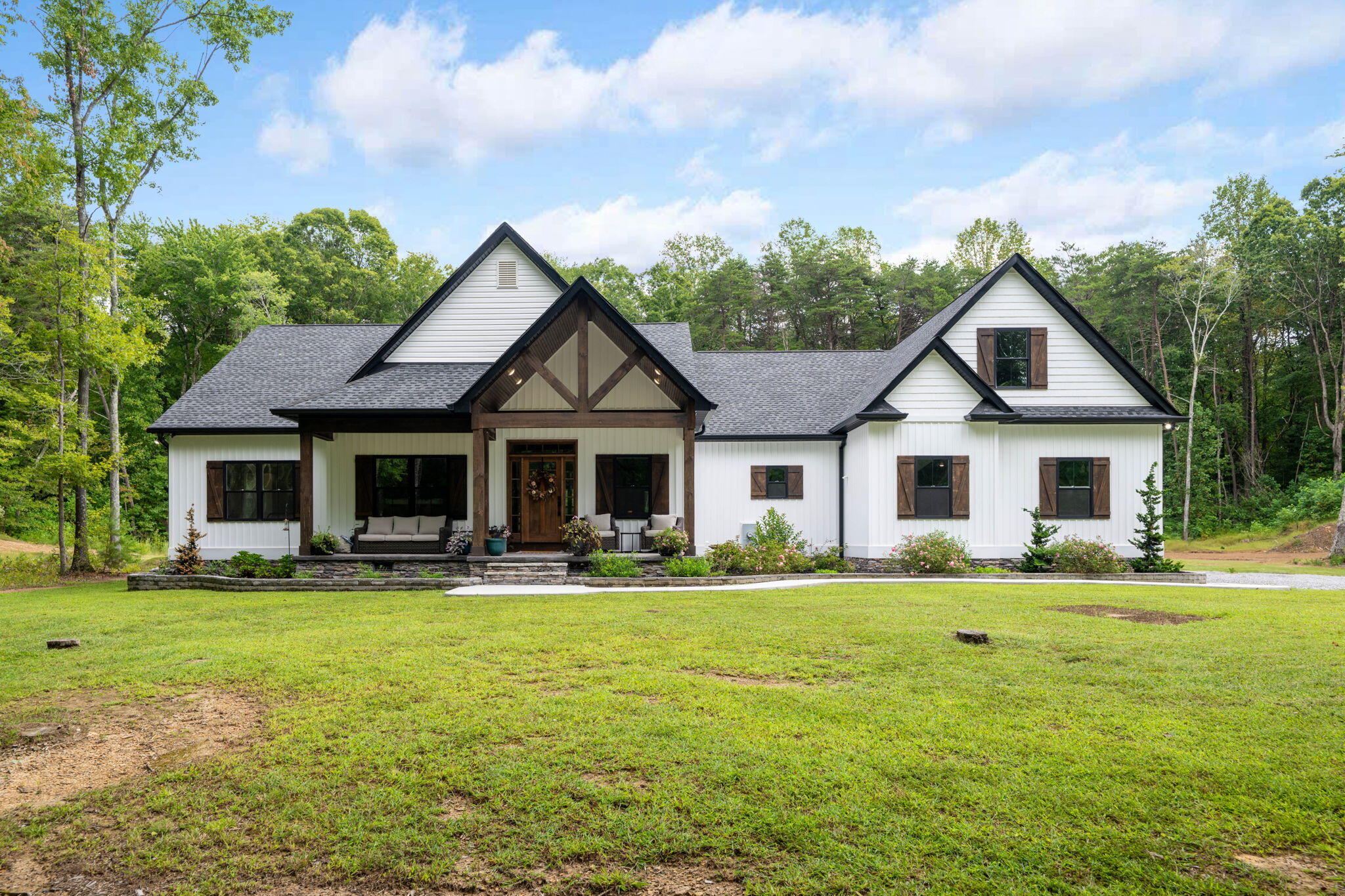 3512 Scenic Highway
