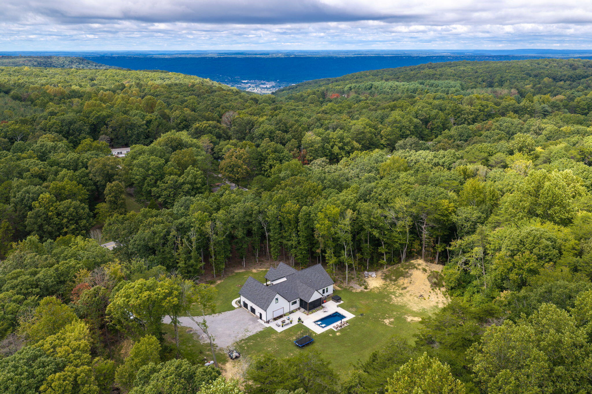 3512 Scenic Highway