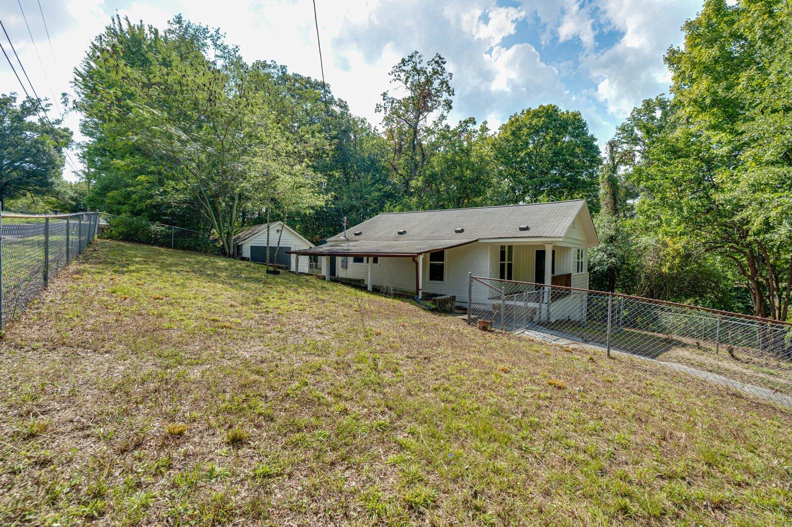 80 Williams Lane