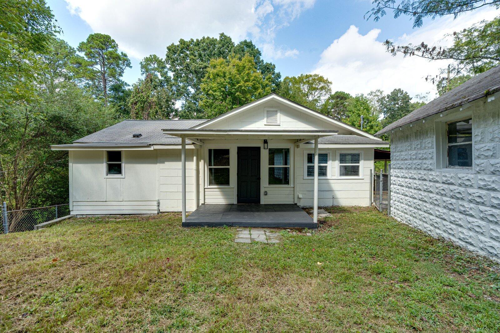 80 Williams Lane
