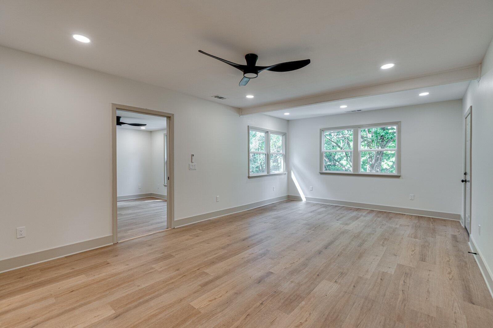80 Williams Lane