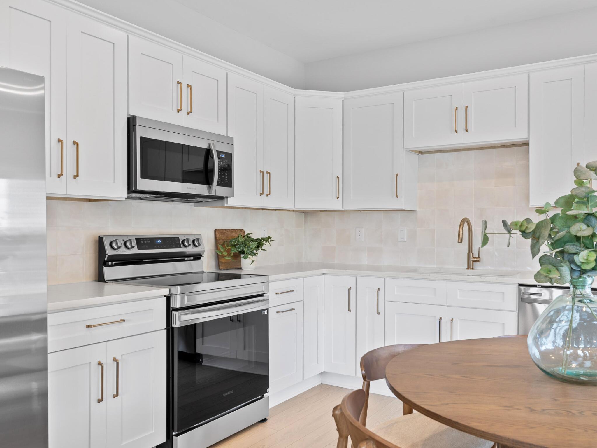 8106 Pembridge Court, #13