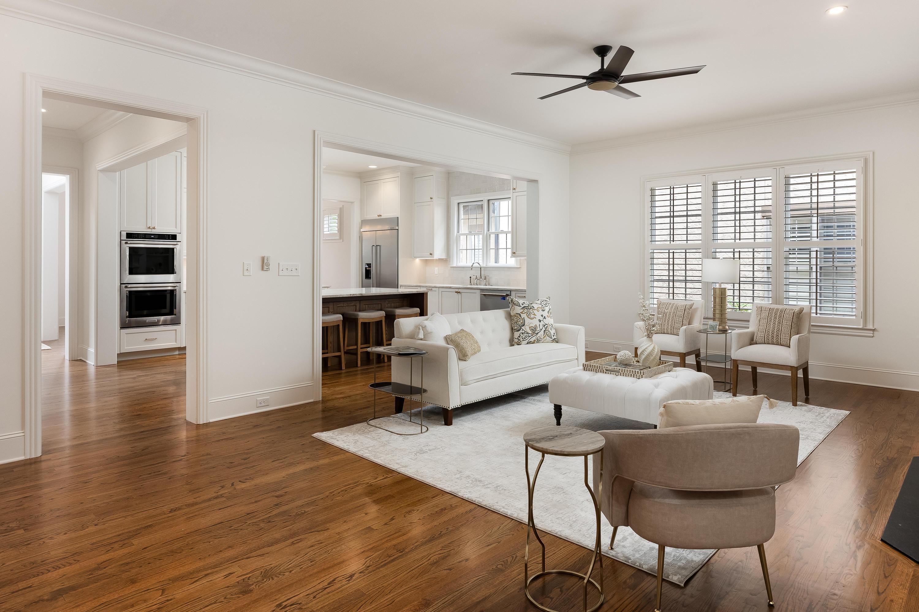 1259 Longholm Court
