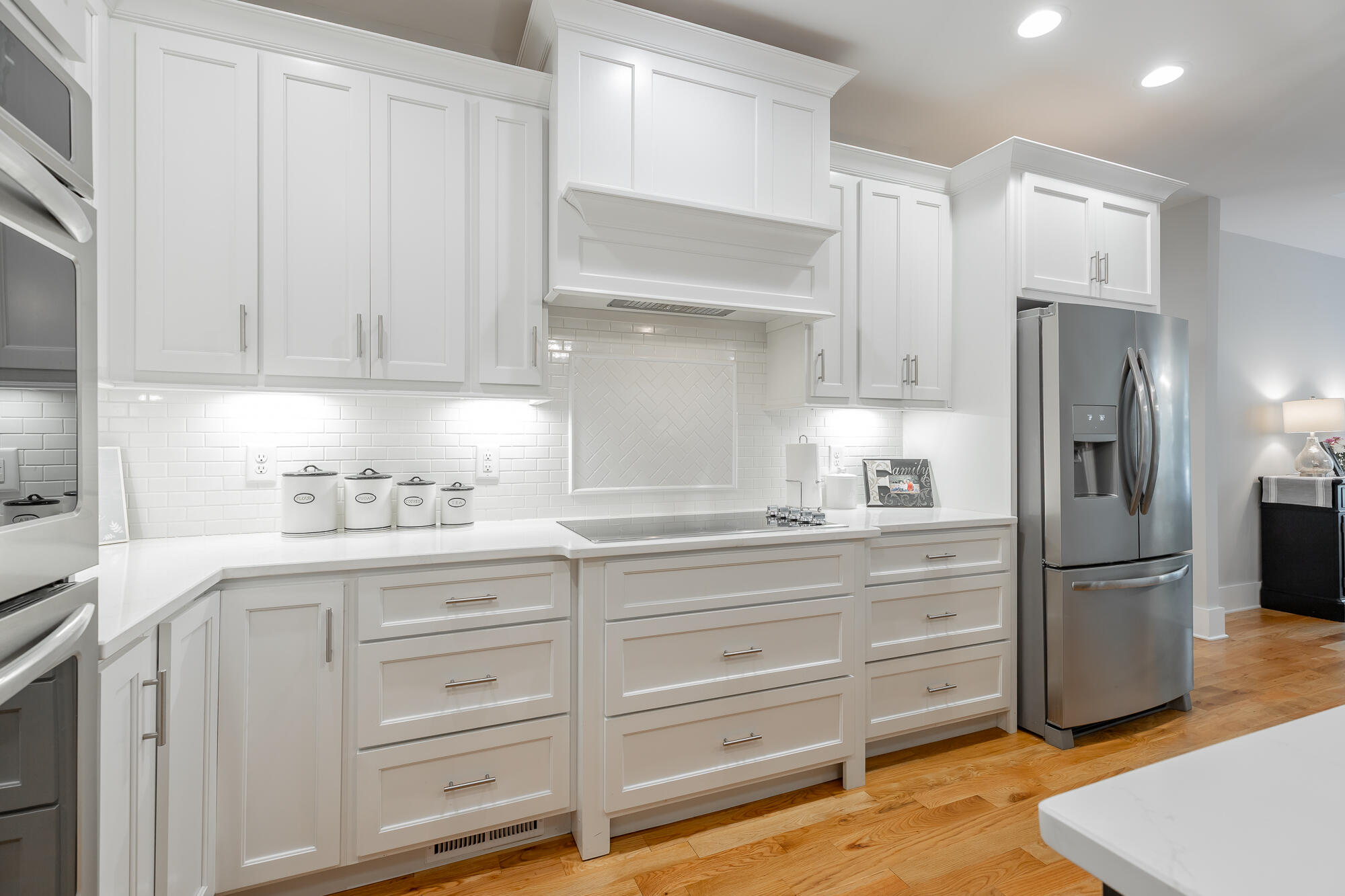 1504 Emerald Pointe Drive
