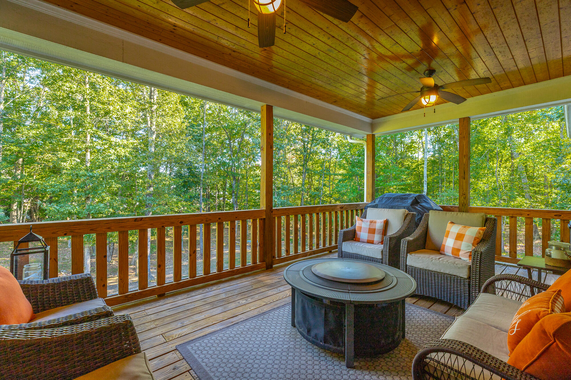 1504 Emerald Pointe Drive