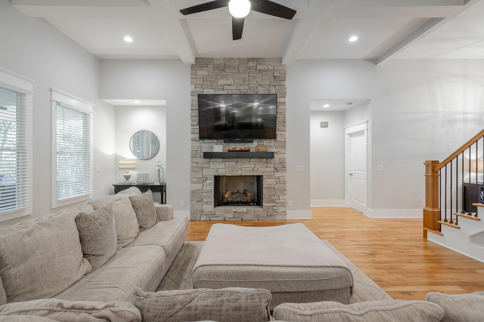 1504 Emerald Pointe Drive