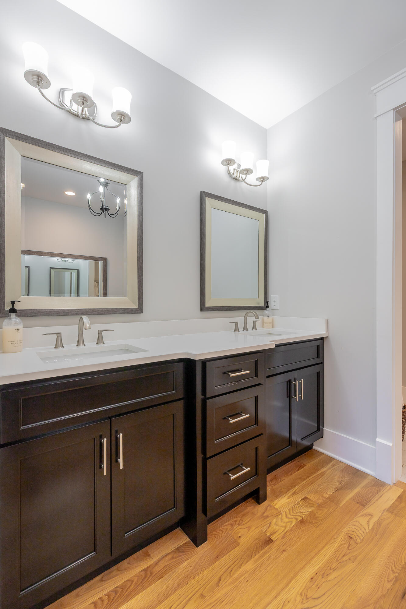 1504 Emerald Pointe Drive