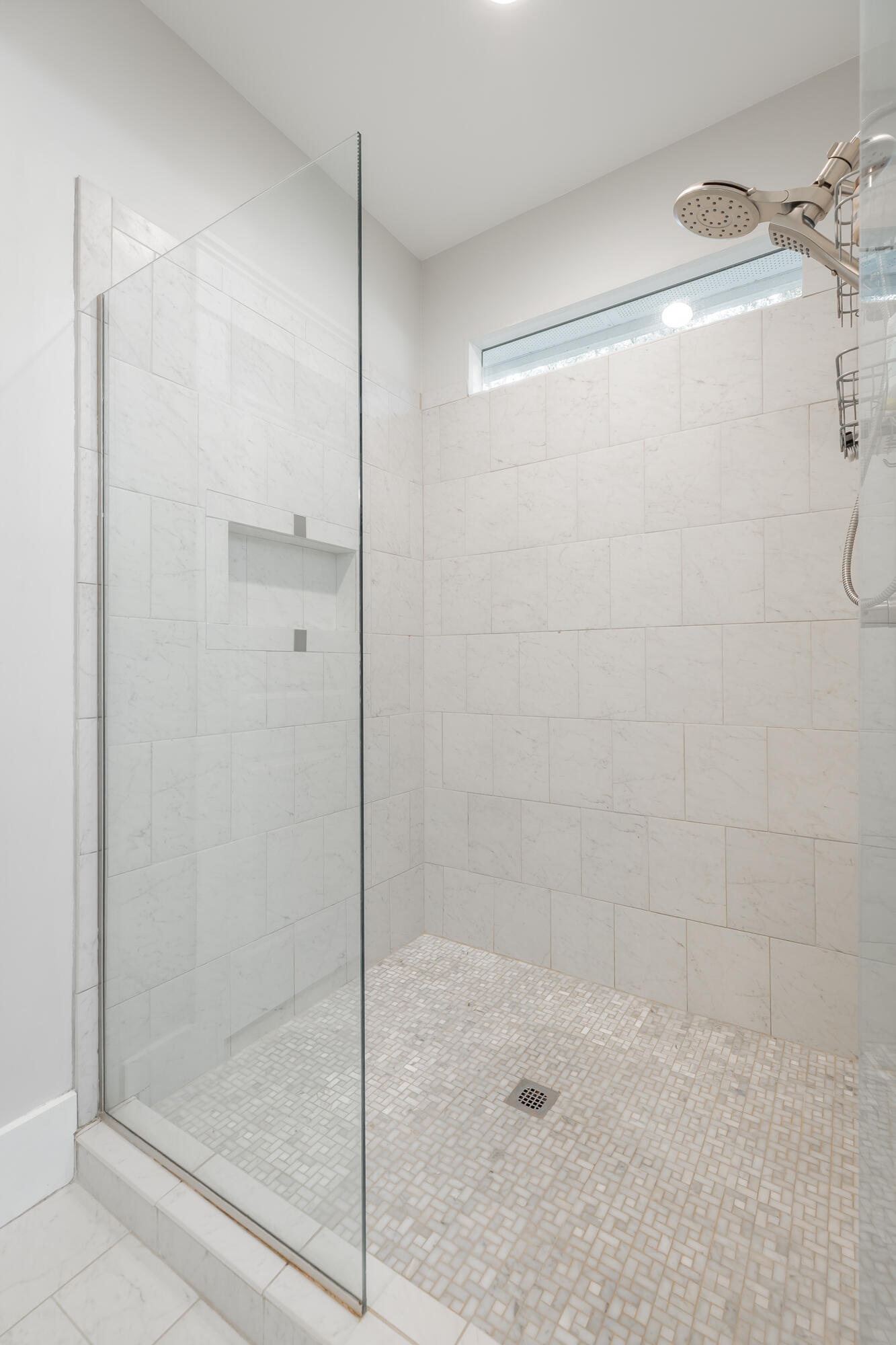 1504 Emerald Pointe Drive