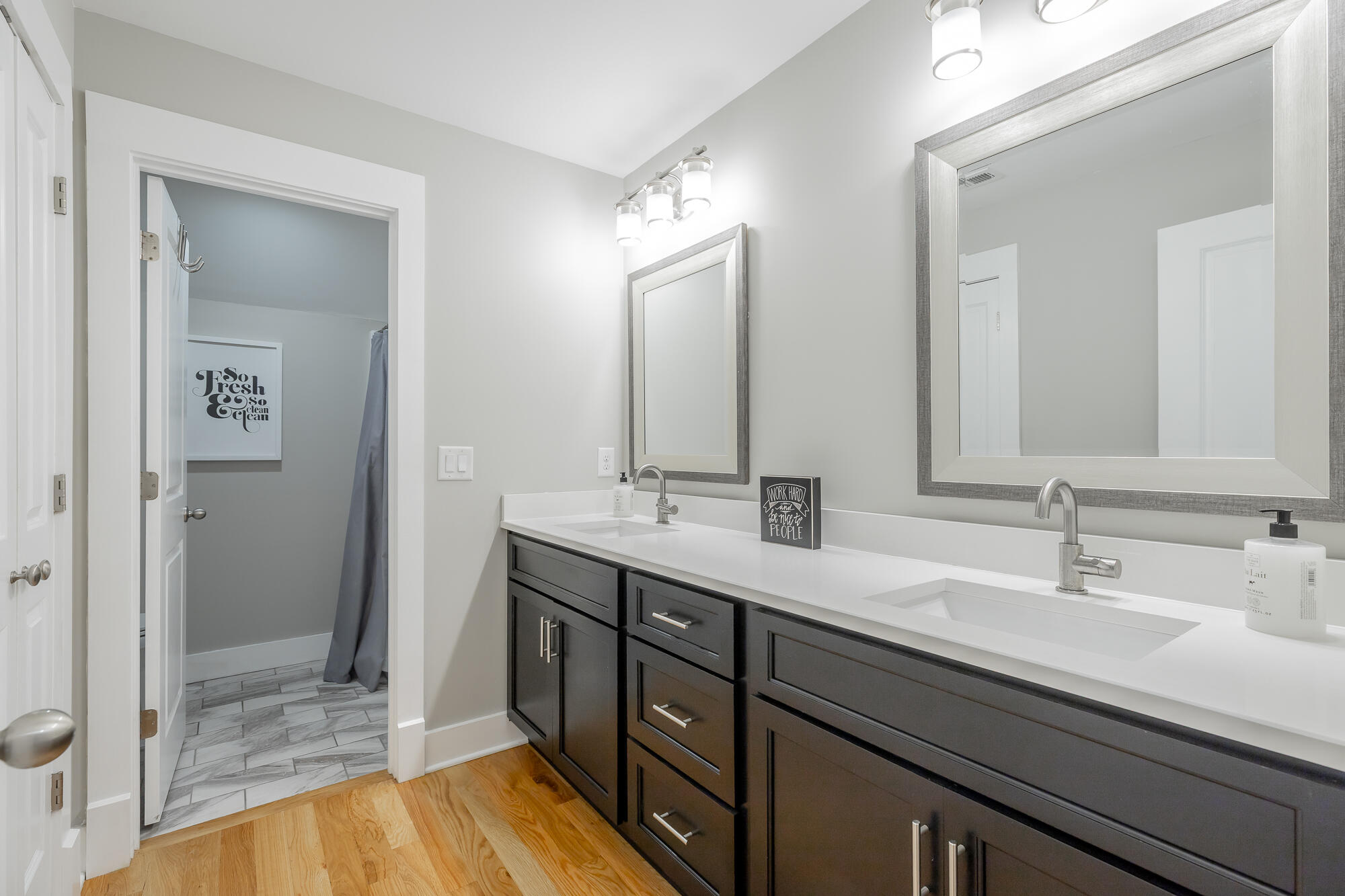 1504 Emerald Pointe Drive