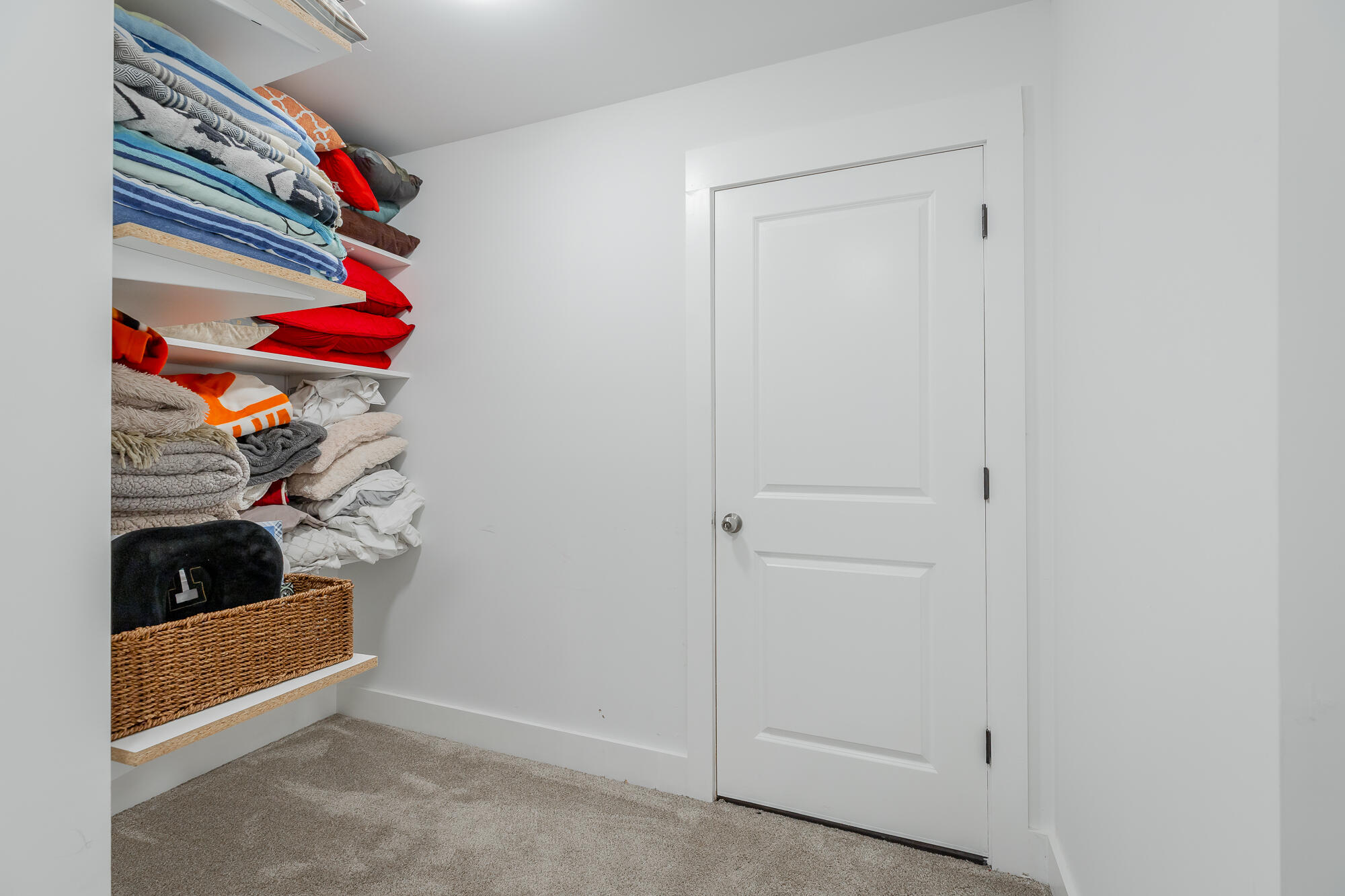 1504 Emerald Pointe Drive