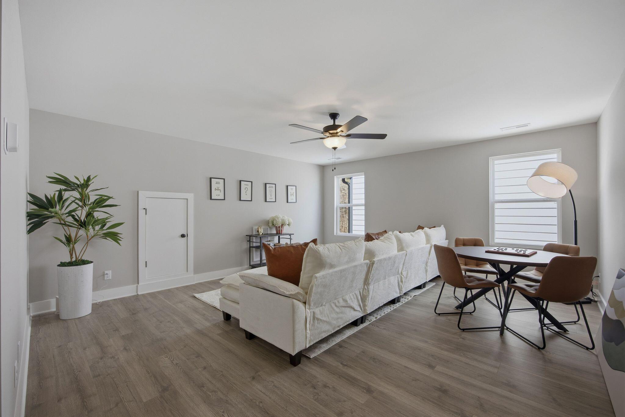 1026 Fortitude Trail, 27
