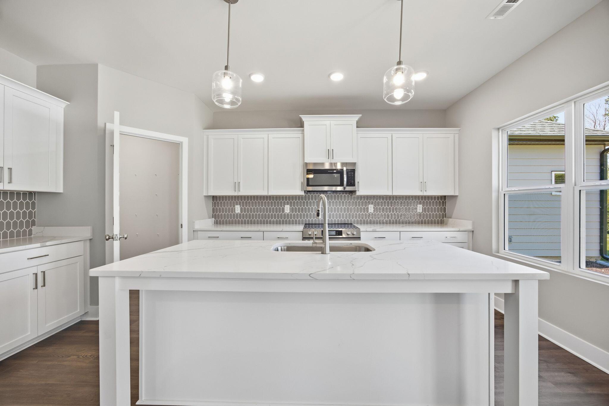 1027 Fortitude Trail, 10