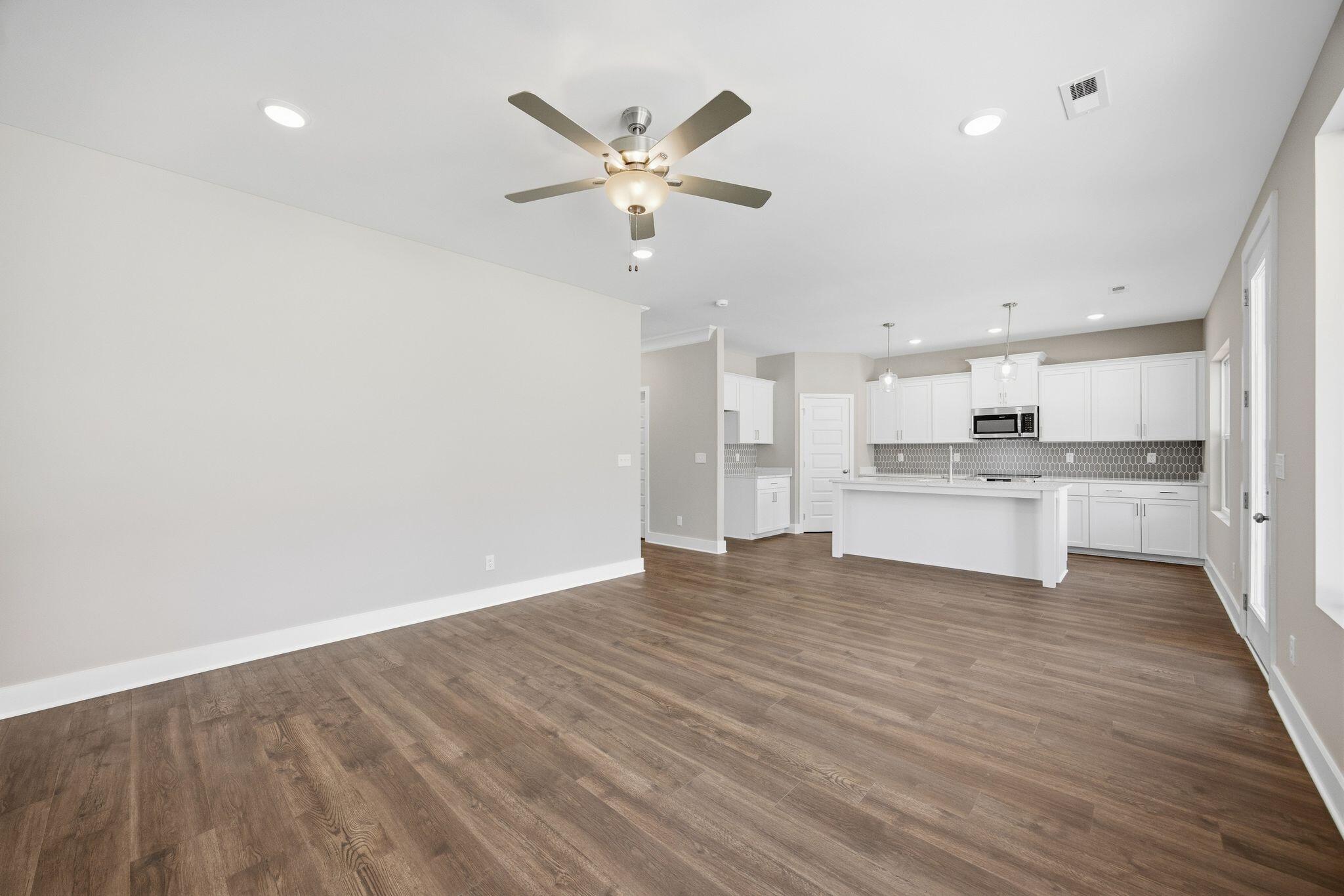 1027 Fortitude Trail, 10