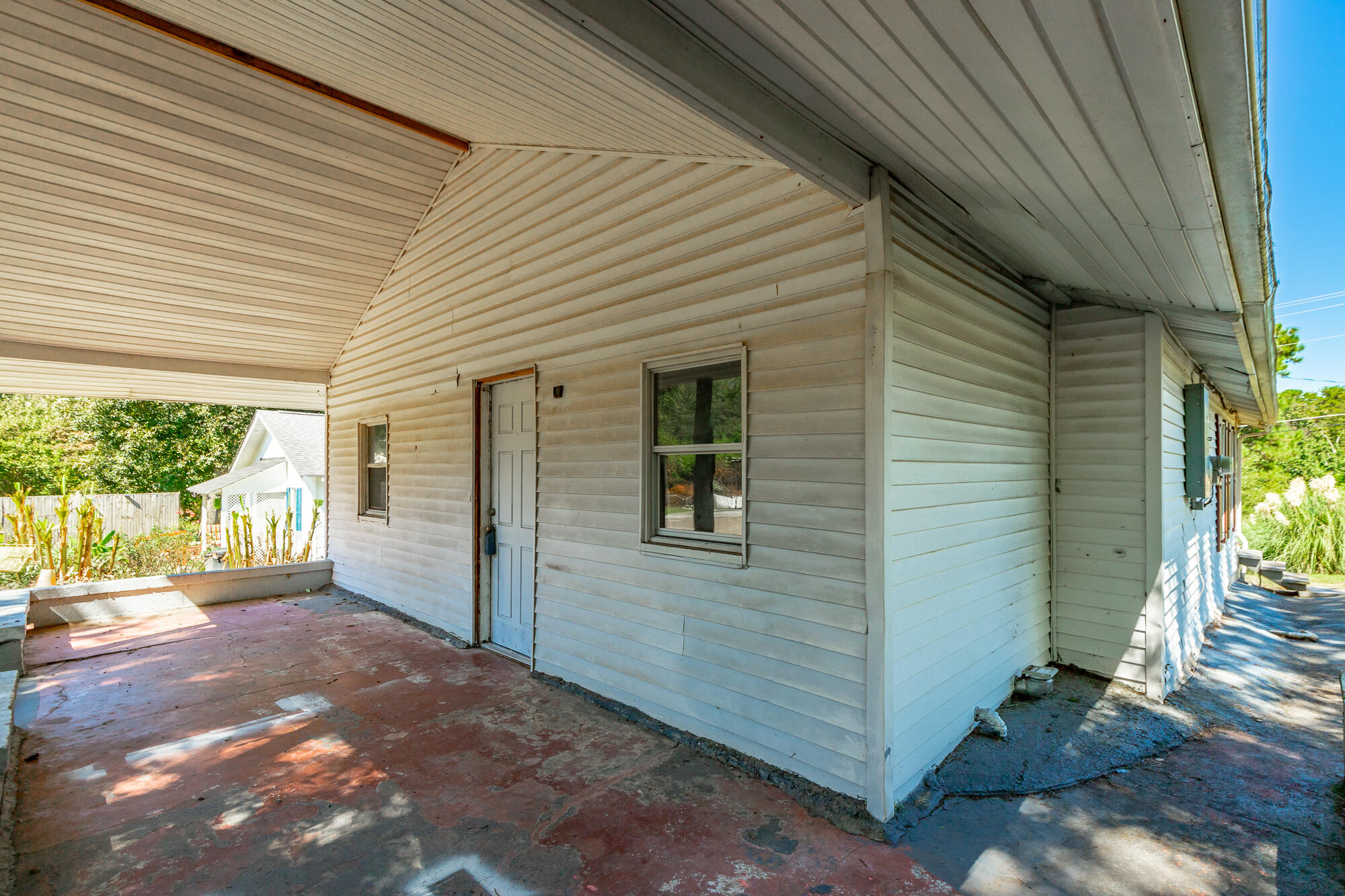 406 Chambers Street